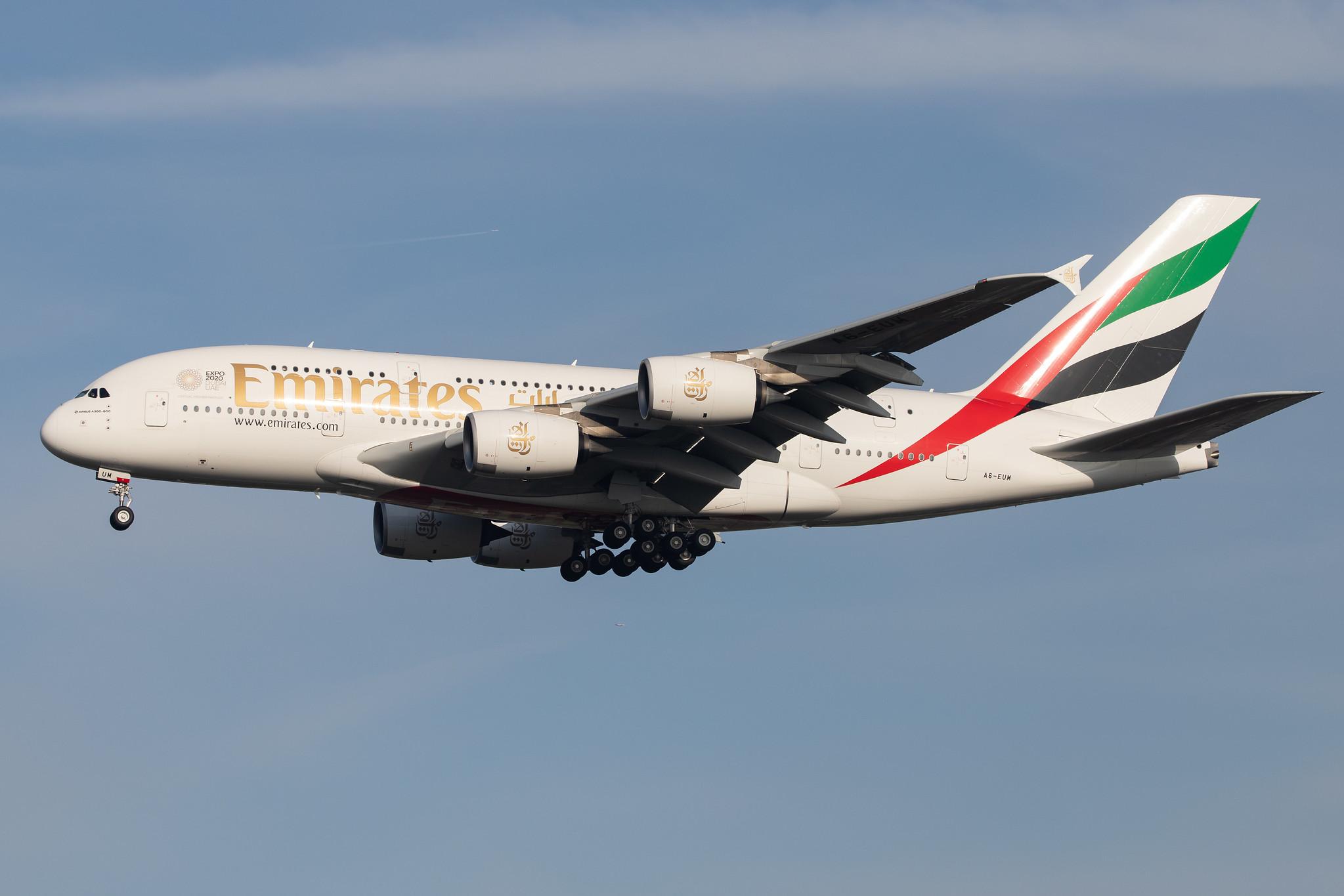 London Heathrow Airport: Emirates (EK / UAE) |  Airbus A380-842 A388 | A6-EUM | MSN 225