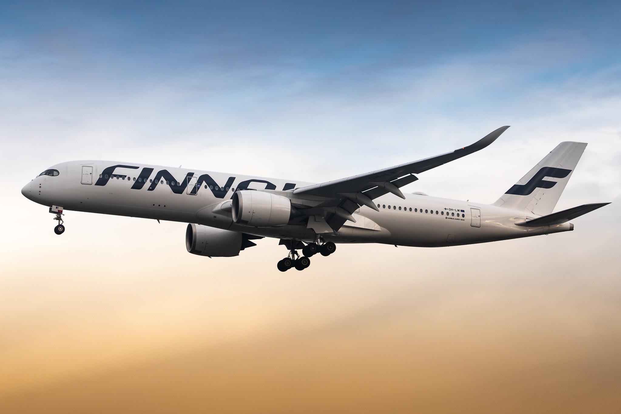 London Heathrow Airport: Finnair (AY / FIN) |  Airbus A350-941 A359 | OH-LWI | MSN 104