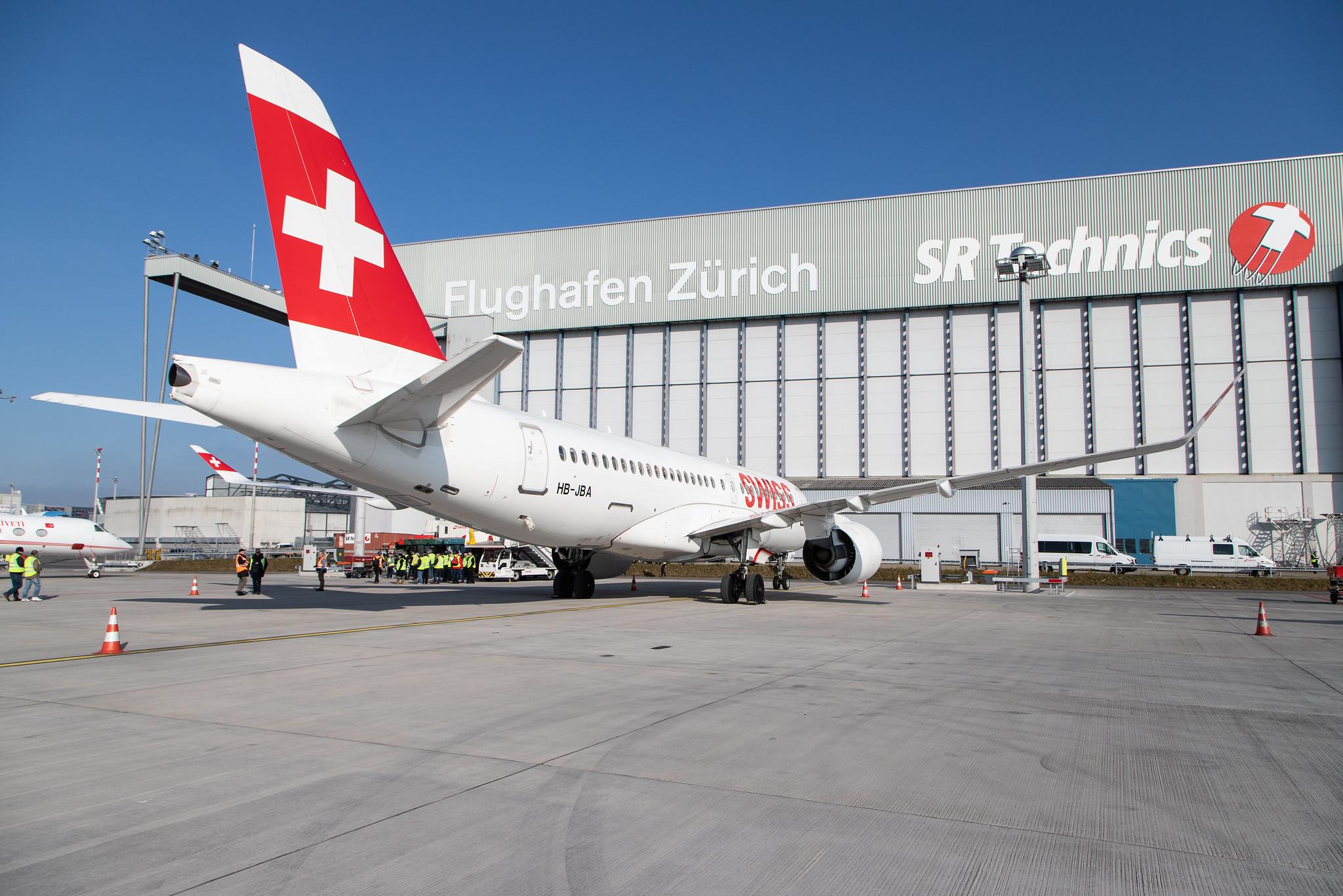 Flughafen Zürich: Swiss (LX / SWR) |  Airbus A220-100 BCS1 | HB-JBA | MSN 50010