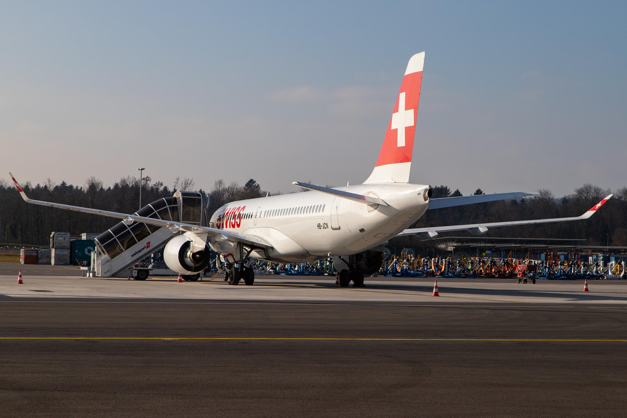 Flughafen Zürich: Swiss (LX / SWR) |  Airbus A220-300 BCS3 | HB-JCN | MSN 55032