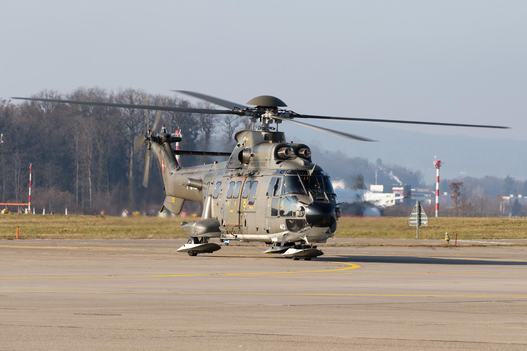 Flughafen Zürich: Swiss Air Force |  Eurocopter AS-532UL Cougar AS32 | T-340 | MSN 2554