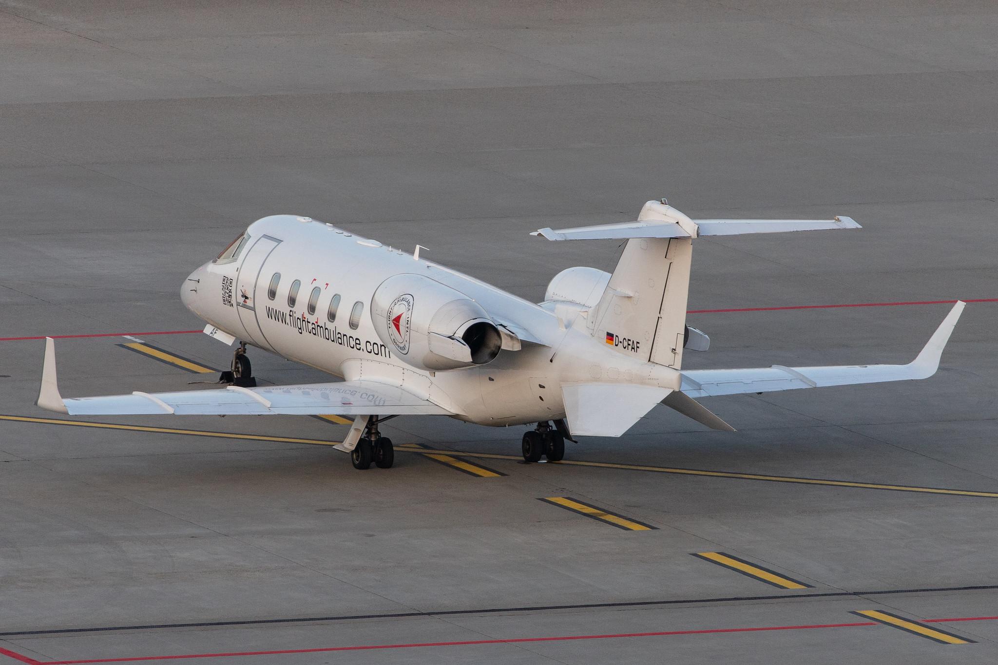 Flughafen Zürich: FAI rent-a-jet |  Learjet 60 LJ60 | D-CFAF | MSN 60-107