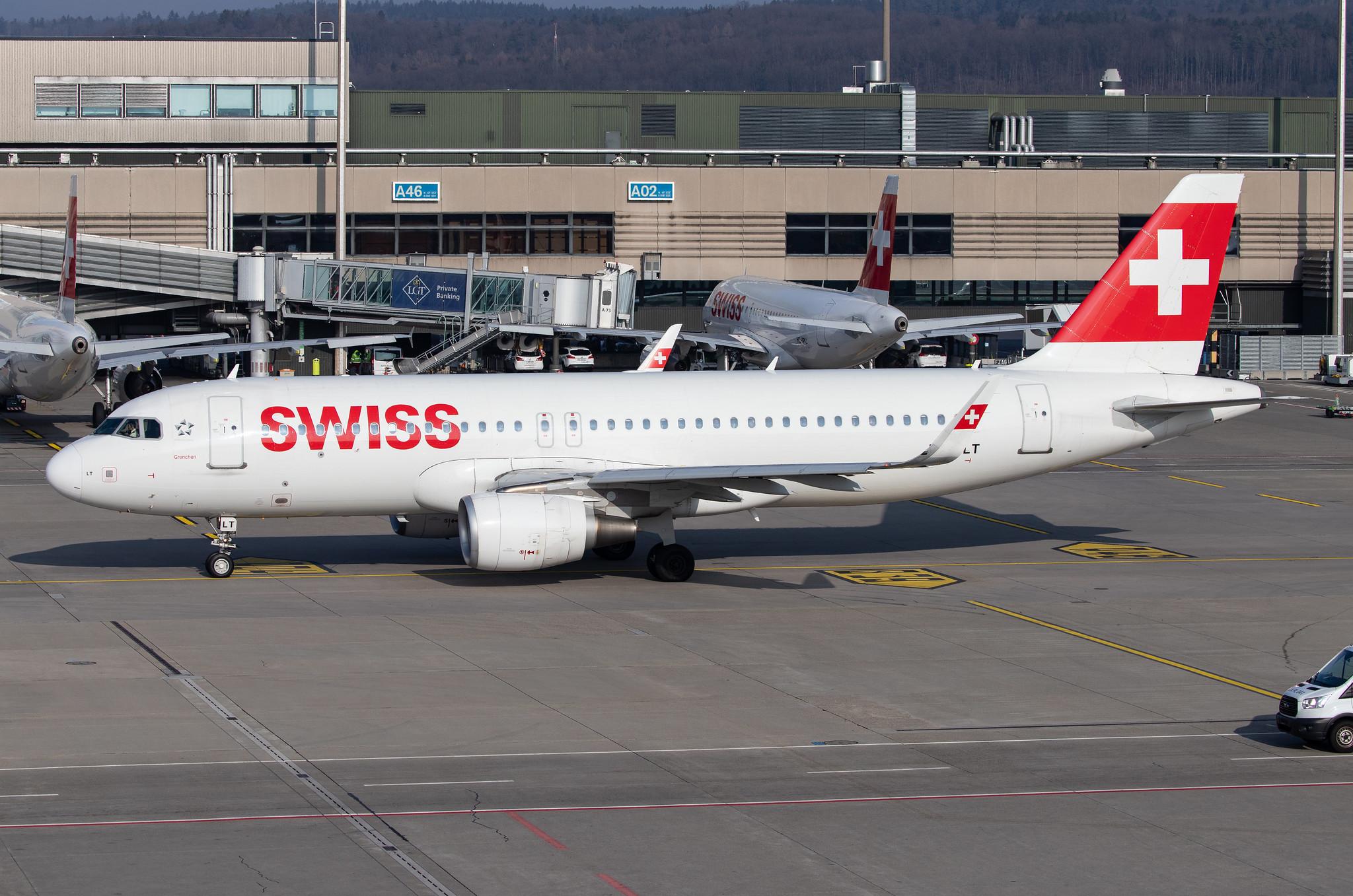 Flughafen Zürich: Swiss (LX / SWR) |  Airbus A320-214 A320 | HB-JLT | MSN 5518