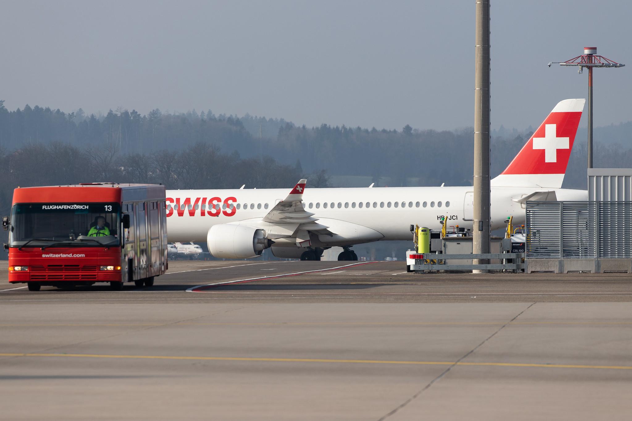 Flughafen Zürich: Swiss (LX / SWR) |  Airbus A220-300 BCS3 | HB-JCI | MSN 55023