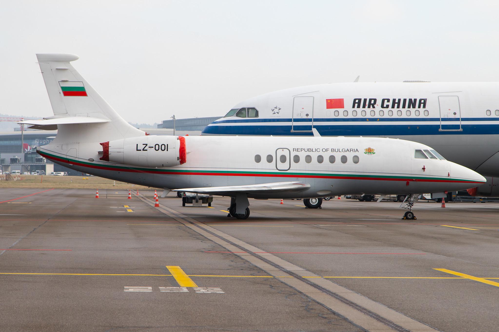 Flughafen Zürich: Bulgarian Government |  Dassault Falcon 2000 F2TH | LZ-OOI | MSN 123