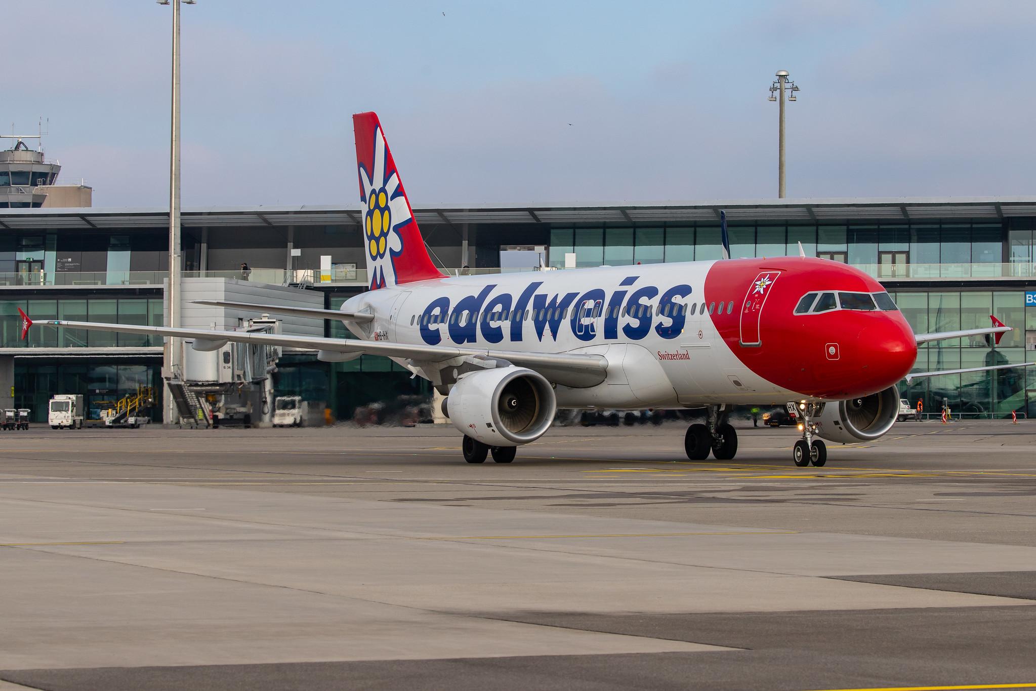 Flughafen Zürich: Edelweiss Air (WK / EDW) |  Airbus A320-214 A320 | HB-IHX | MSN 0942
