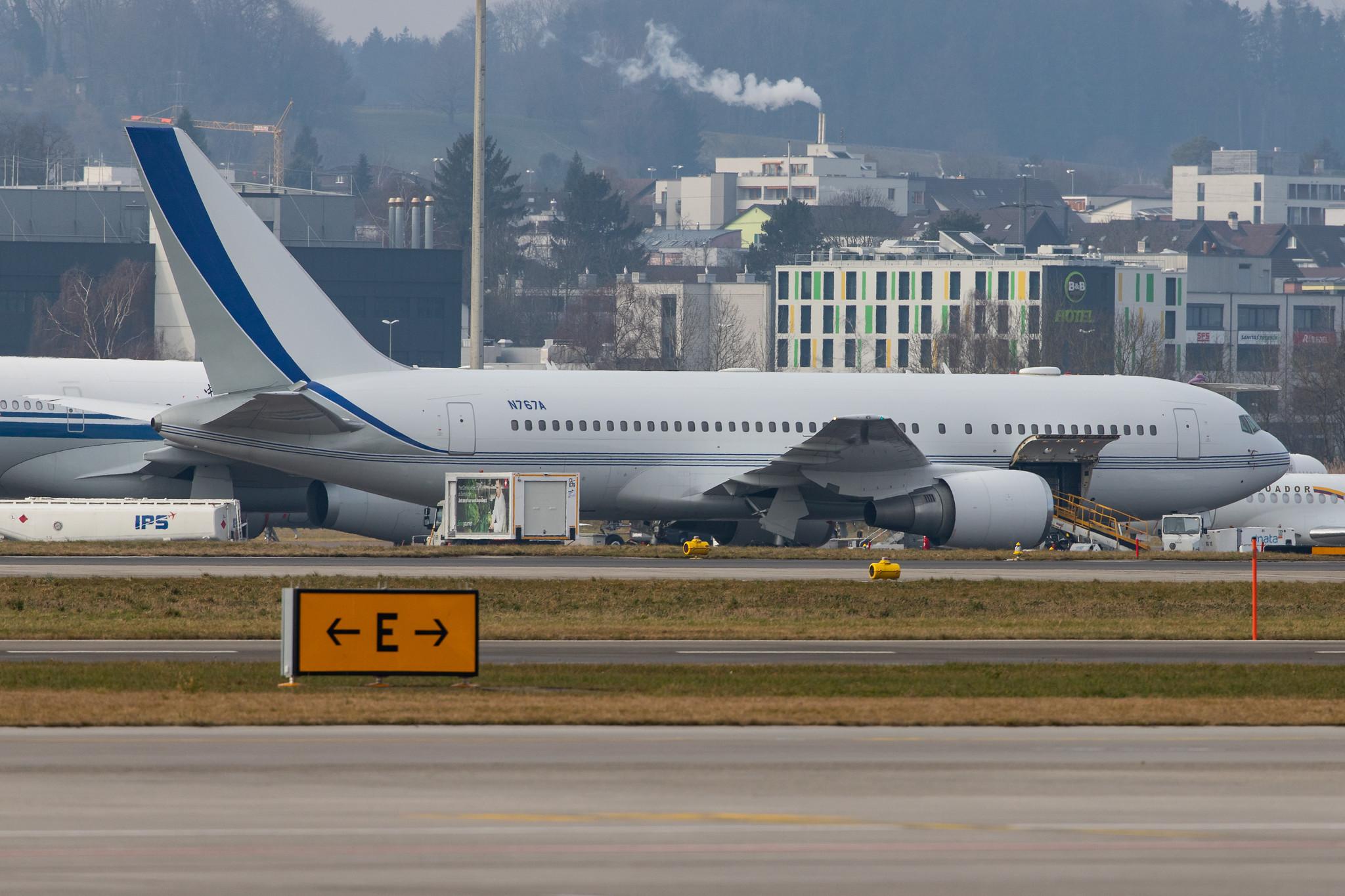 Flughafen Zürich: Private owner |  Boeing 767-2AX B762 | N767A | MSN 33685