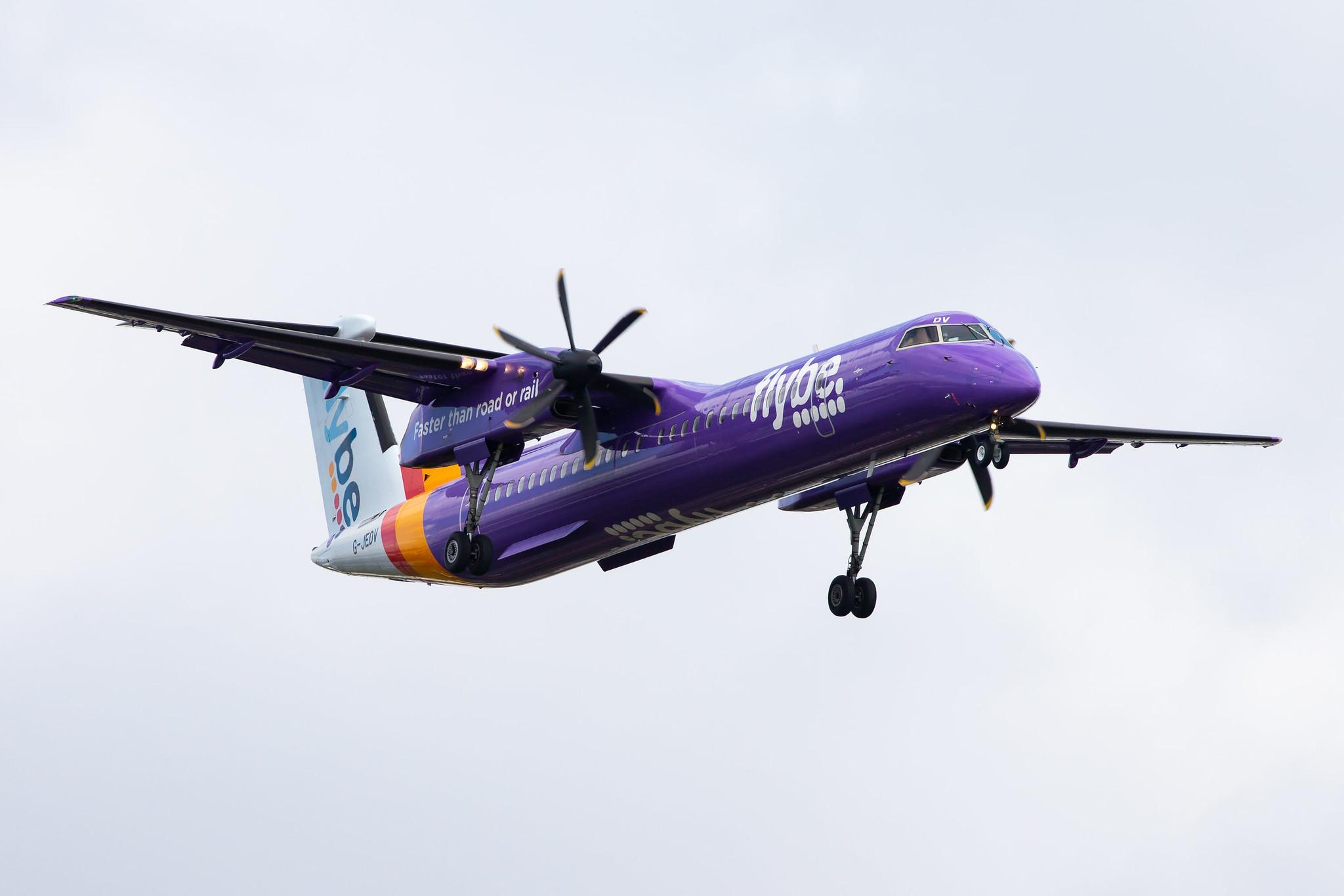 London Heathrow Airport: Flybe (BE / BEE) |  De Havilland Canada Dash 8-400 DH8D | G-JEDV | MSN 4090