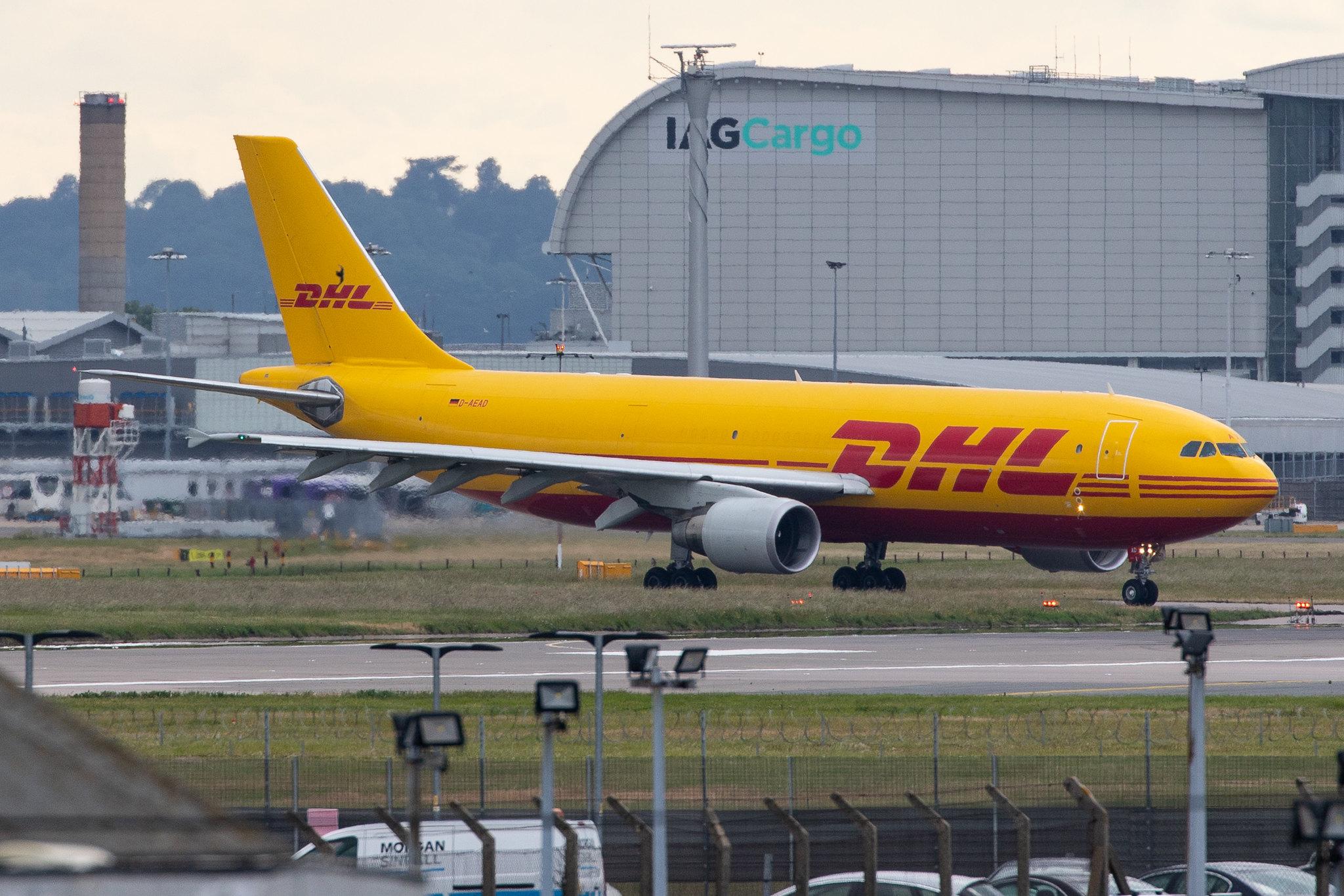 London Heathrow Airport: DHL (D0 / DHK) | Operator: European Air Transport |  Airbus A300B4-622R(F) A306 | D-AEAD | MSN 617