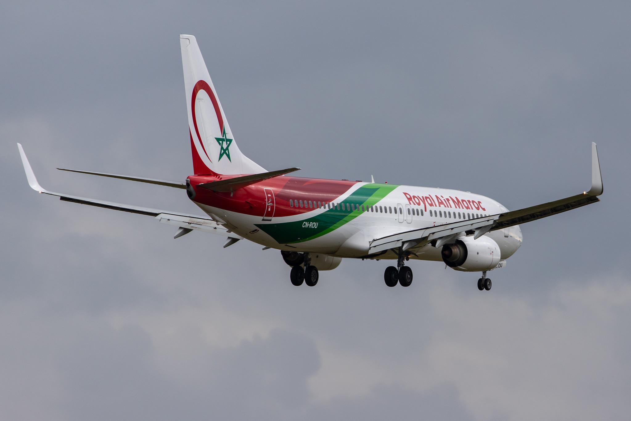 London Heathrow Airport: Royal Air Maroc (AT / RAM) |  Boeing 737-8B6 B738 | CN-ROU | MSN 33069