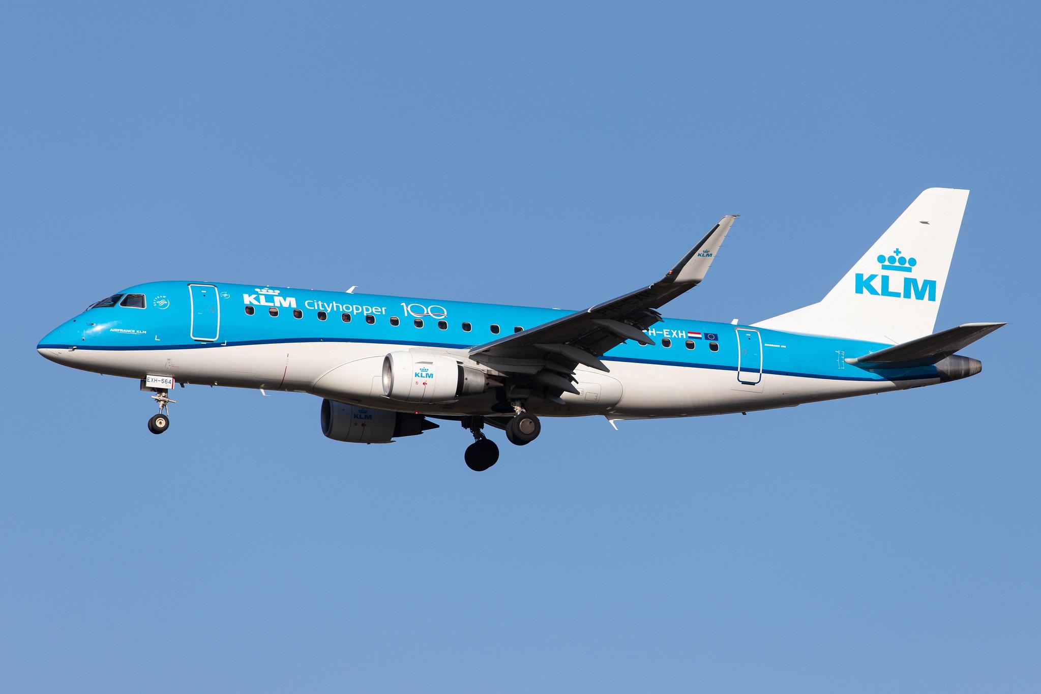 London Heathrow Airport: KLM (KL / KLM) | Operator: KLM Cityhopper |  Embraer E175STD E75S | PH-EXH | MSN 17000564