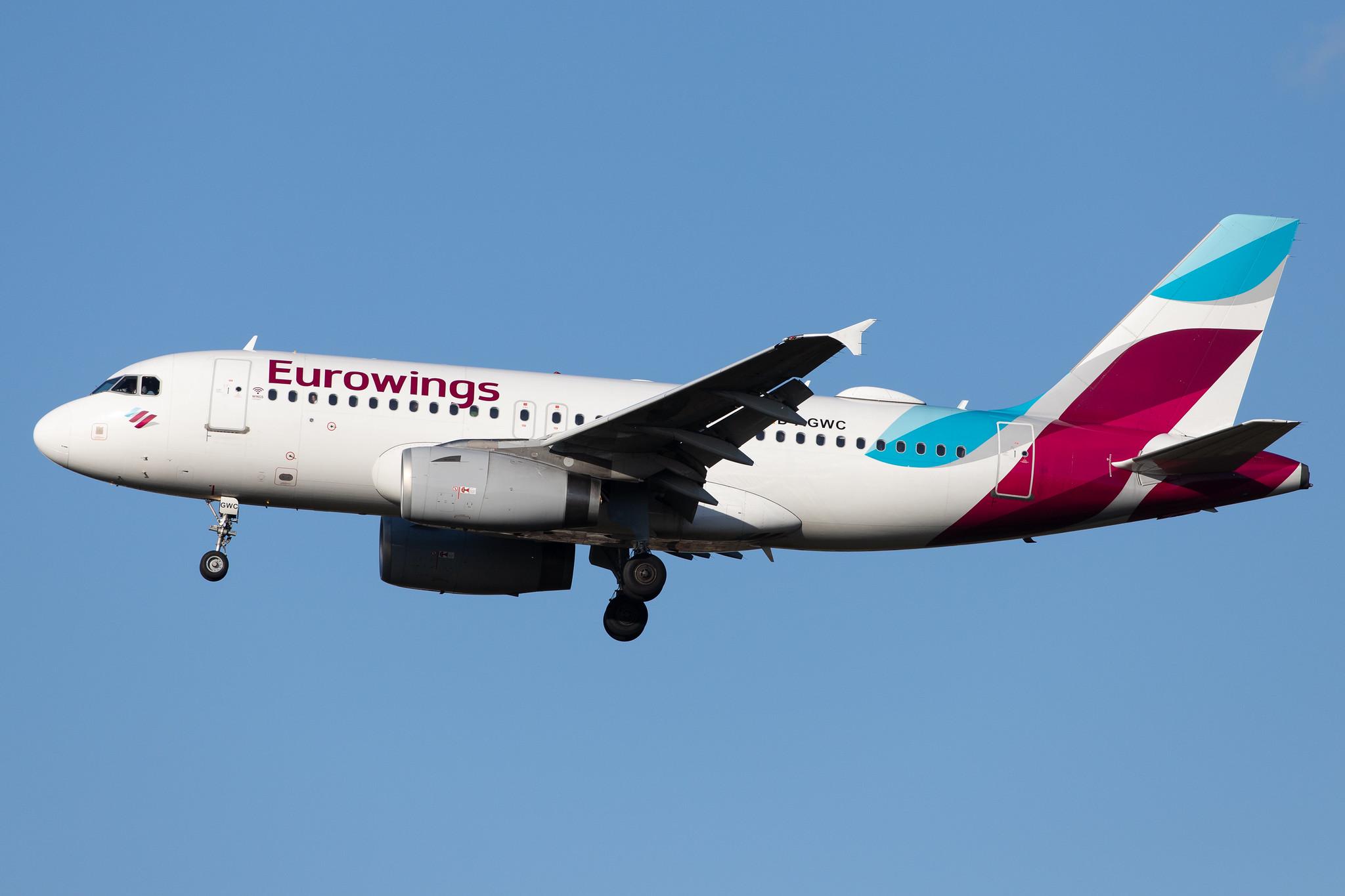 London Heathrow Airport: Eurowings (EW / EWG) |  Airbus A319-132 A319 | D-AGWC | MSN 2976