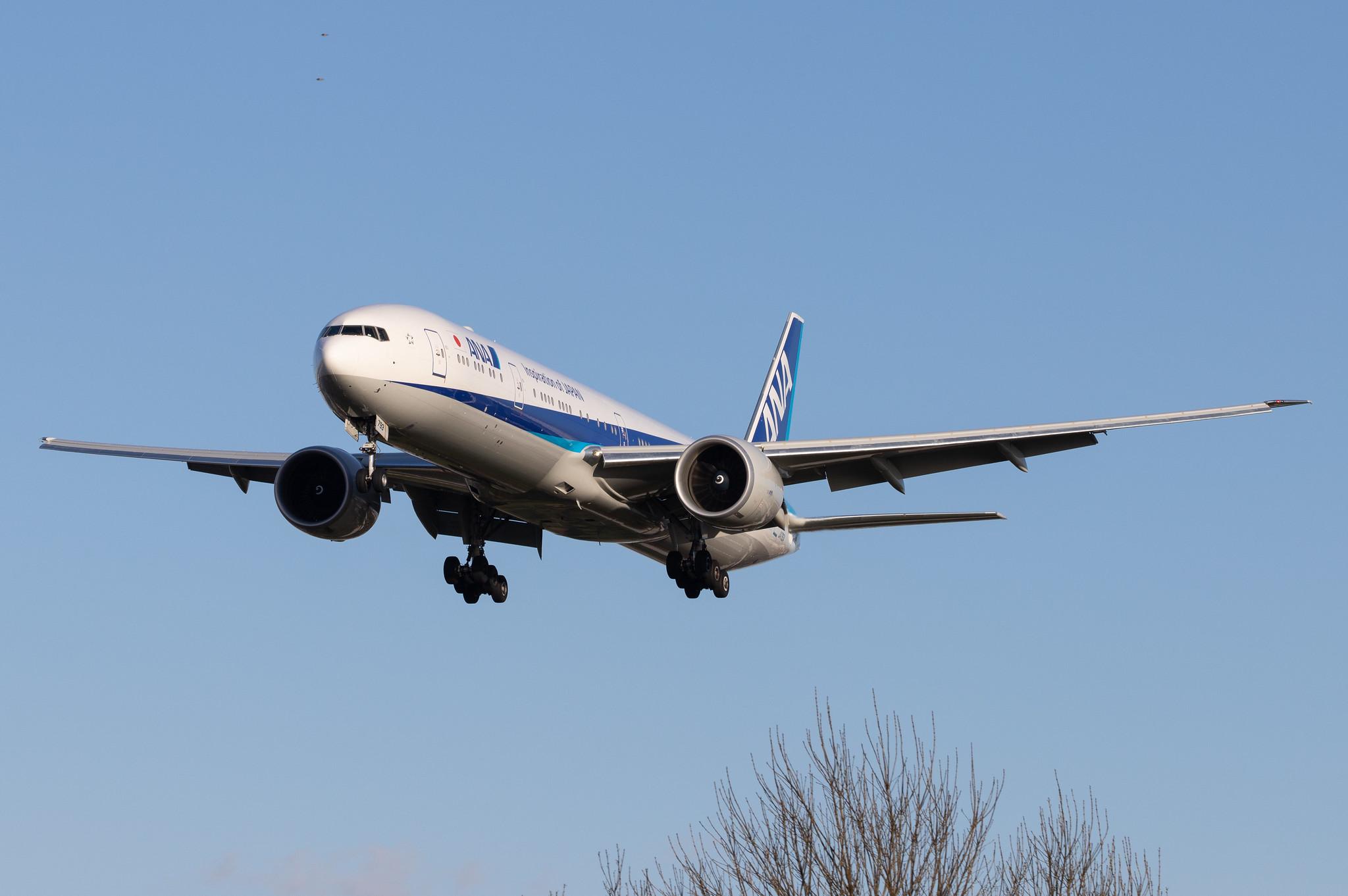 London Heathrow Airport: All Nippon Airways (NH / ANA) |  Boeing 777-381(ER) B77W | JA793A | MSN 61512