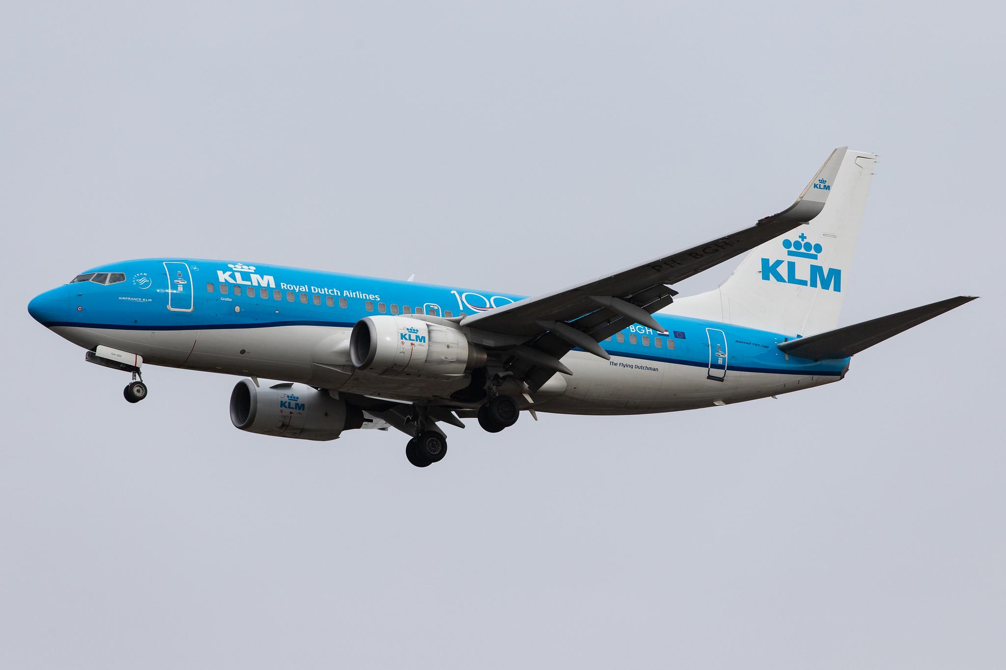 London Heathrow Airport: KLM (KL / KLM) |  Boeing 737-7K2 B737 | PH-BGH | MSN 38053