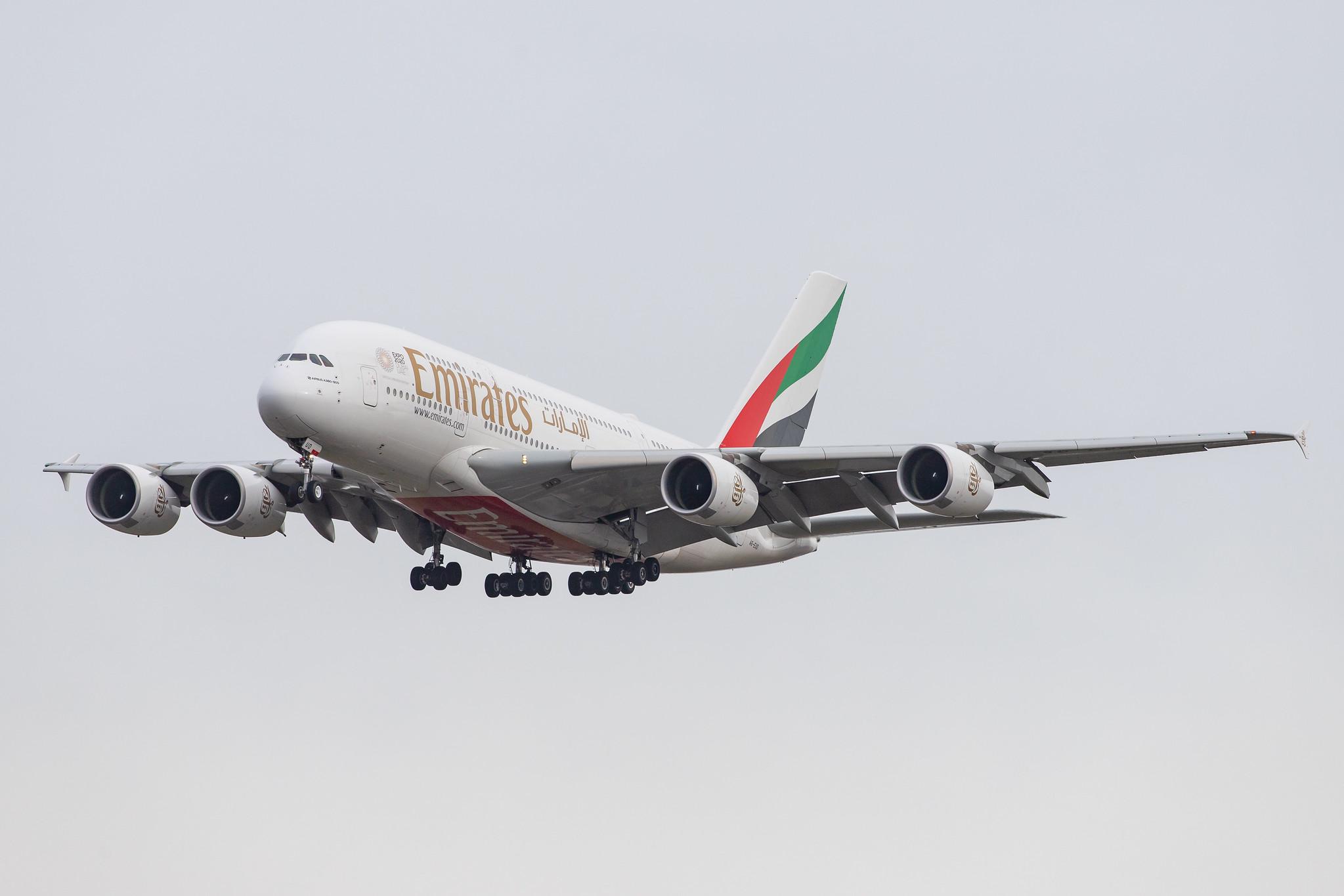 London Heathrow Airport: Emirates (EK / UAE) |  Airbus A380-861 A388 | A6-EUD | MSN 216