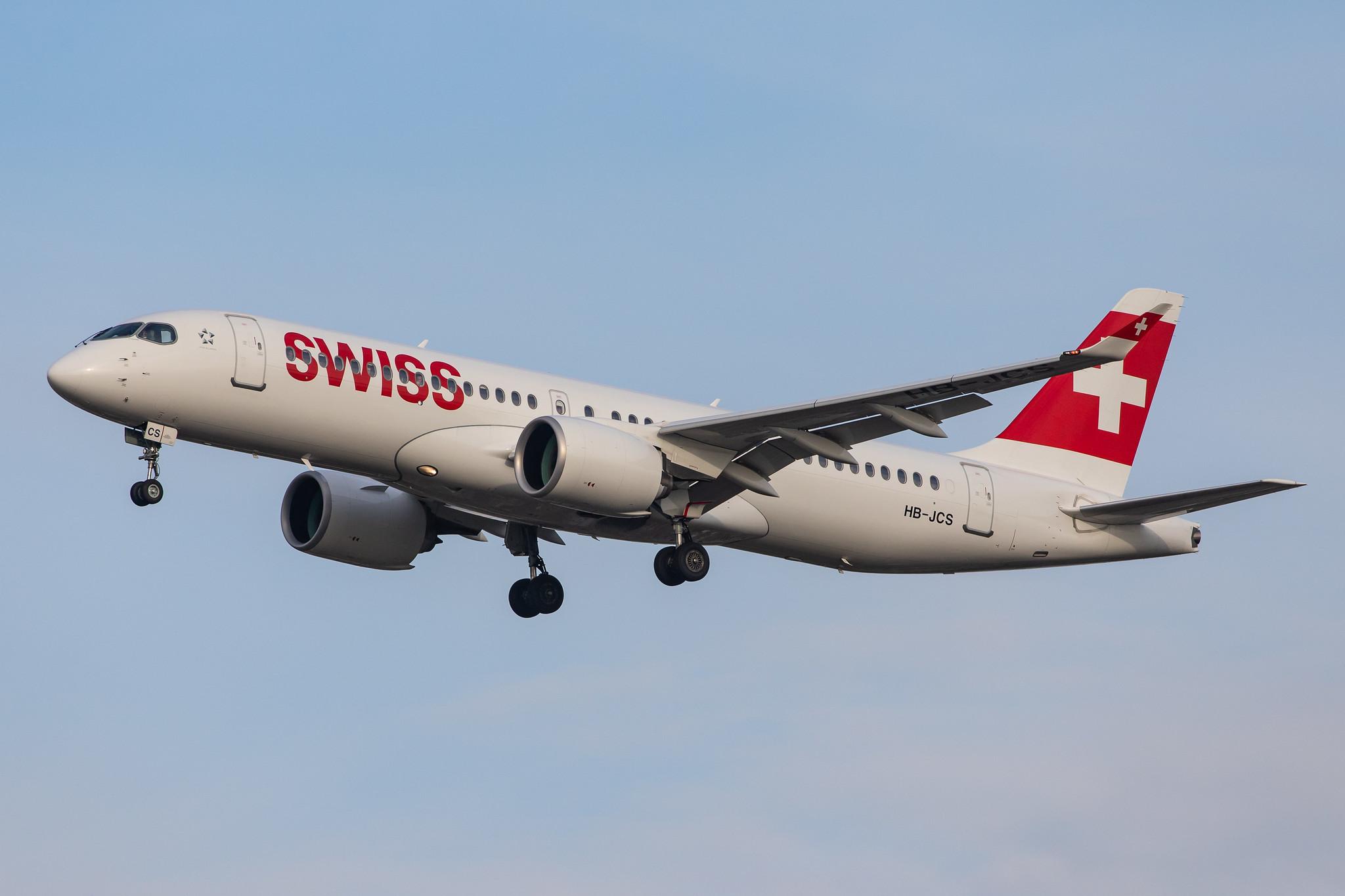 London Heathrow Airport: Swiss (LX / SWR) |  Airbus A220-300 BCS3 | HB-JCS | MSN 55045