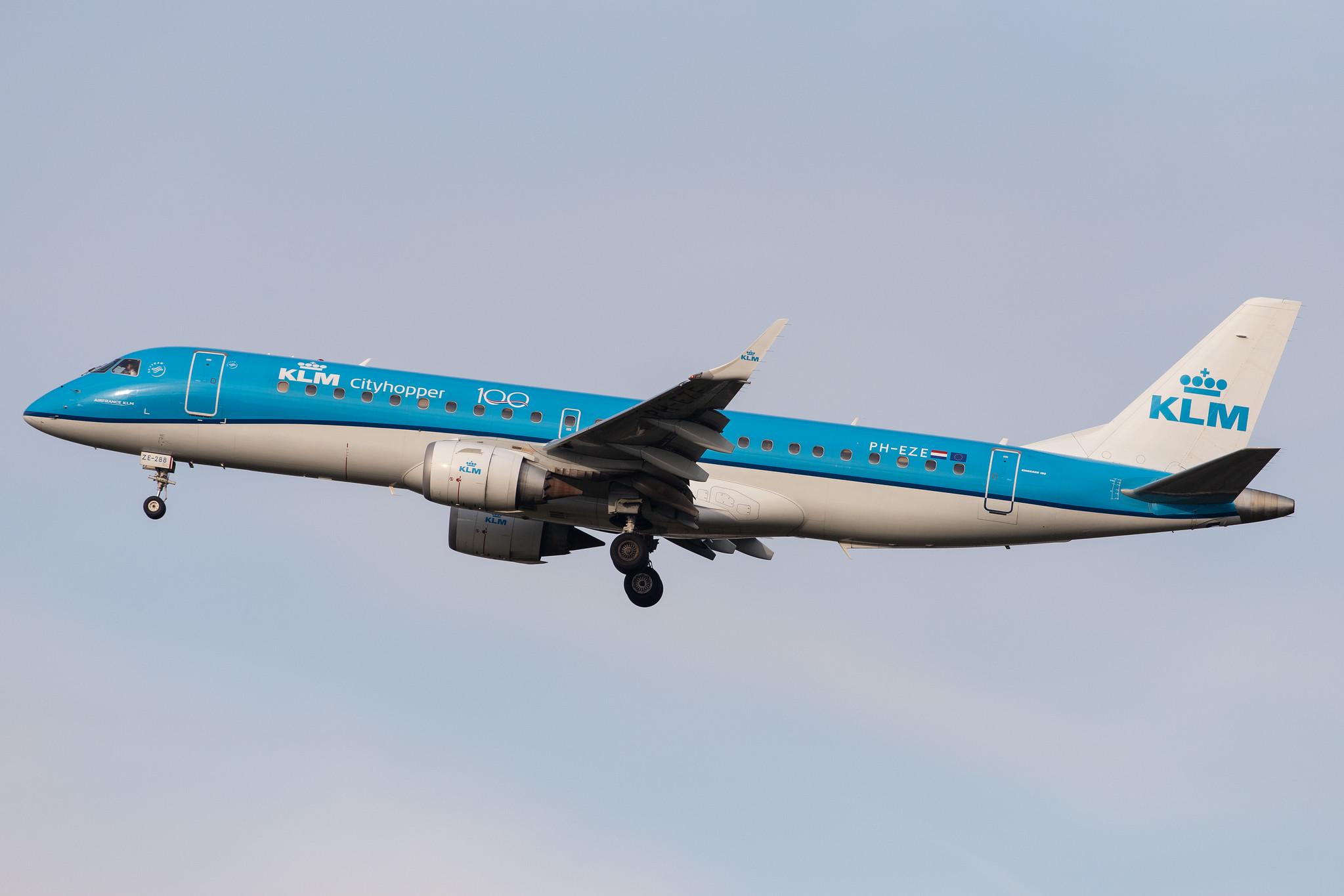 London Heathrow Airport: KLM (KL / KLM) | Operator: KLM Cityhopper |  Embraer E190STD E190 | PH-EZE | MSN 19000288