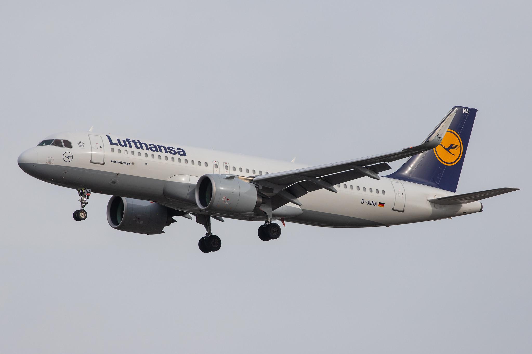 London Heathrow Airport: Lufthansa (LH / DLH) |  Airbus A320-271N A20N | D-AINA | MSN 6801