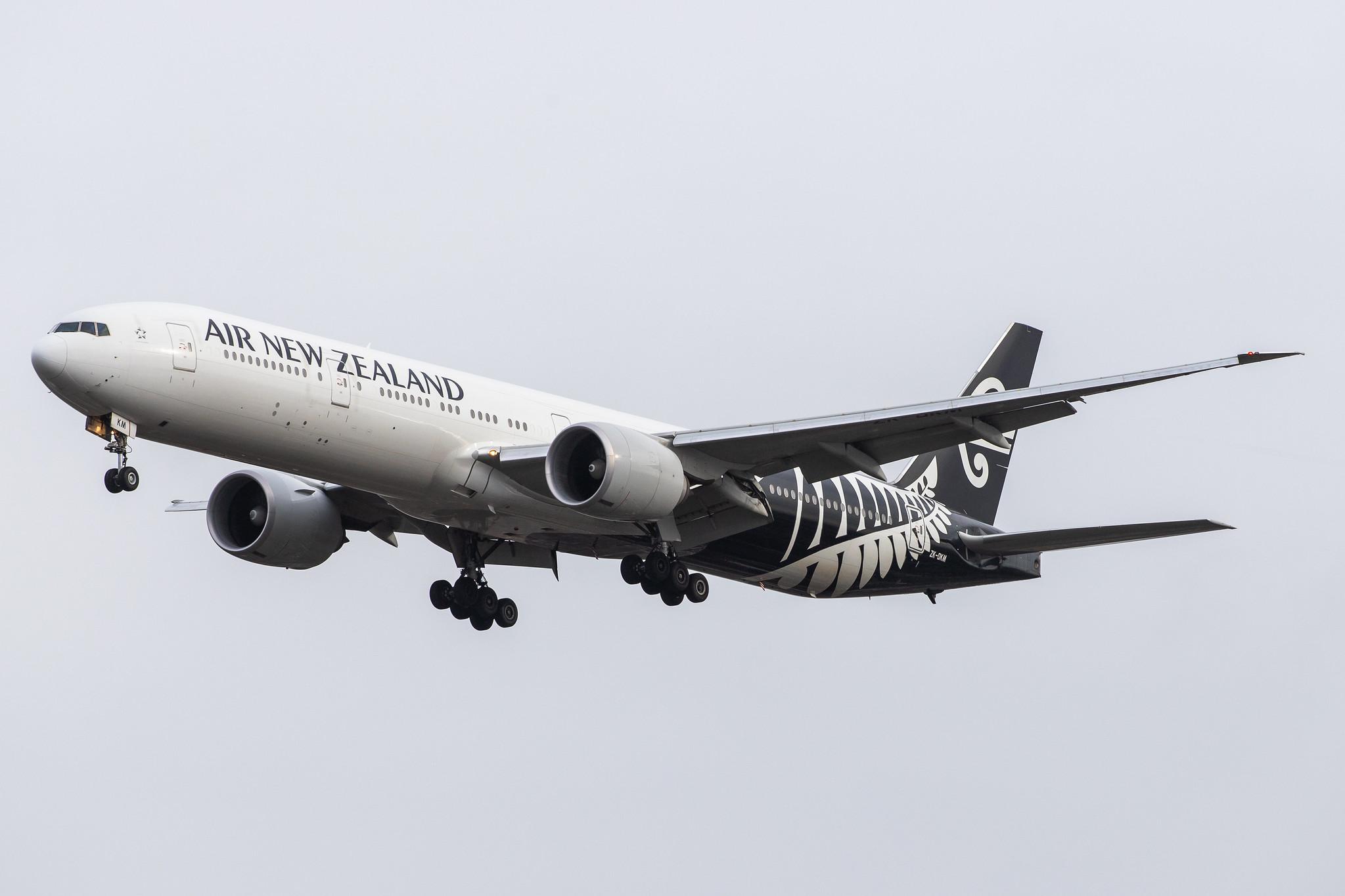 London Heathrow Airport: Air New Zealand (NZ / ANZ) |  Boeing 777-319(ER) B77W | ZK-OKM | MSN 38405