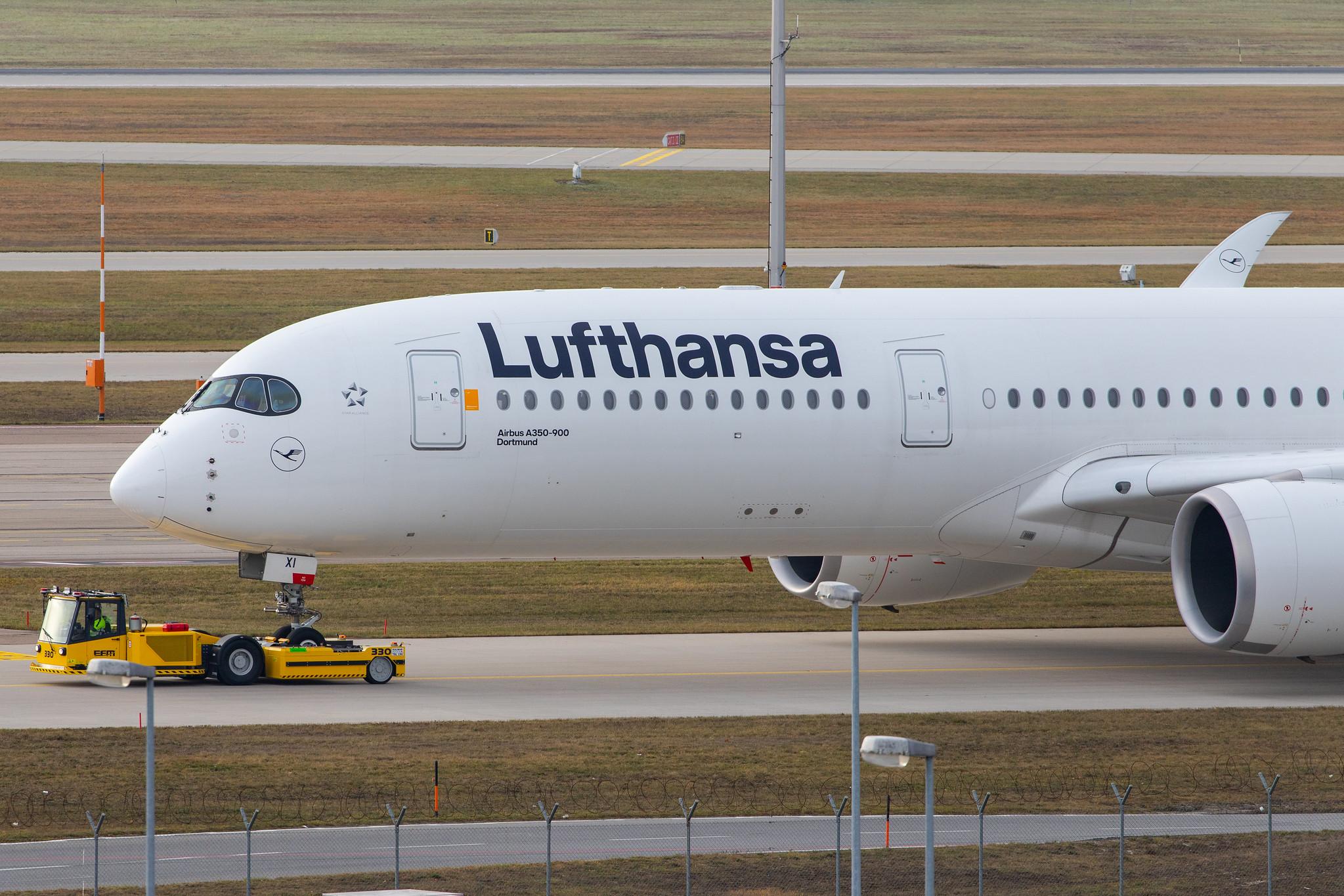 Munich Airport: Lufthansa (LH / DLH) |  Airbus A350-941 A359 | D-AIXI | MSN 202