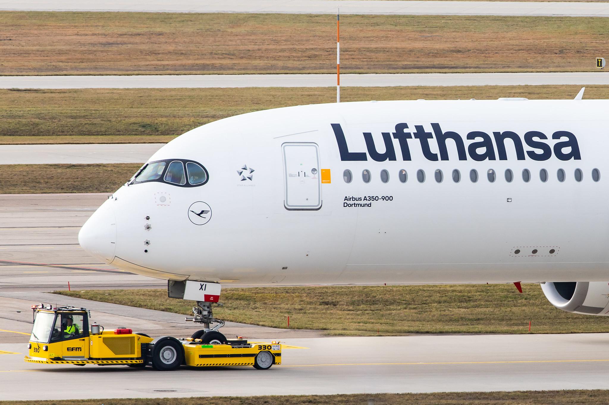 Munich Airport: Lufthansa (LH / DLH) |  Airbus A350-941 A359 | D-AIXI | MSN 202