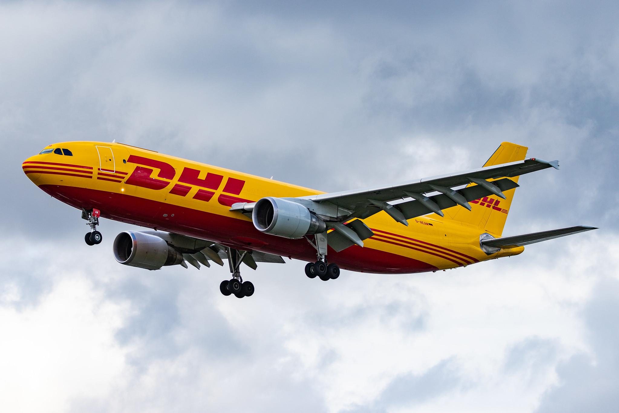 London Heathrow Airport: DHL (D0 / DHK) | Operator: European Air Transport |  Airbus A300B4-622R(F) A306 | D-AEAM | MSN 797