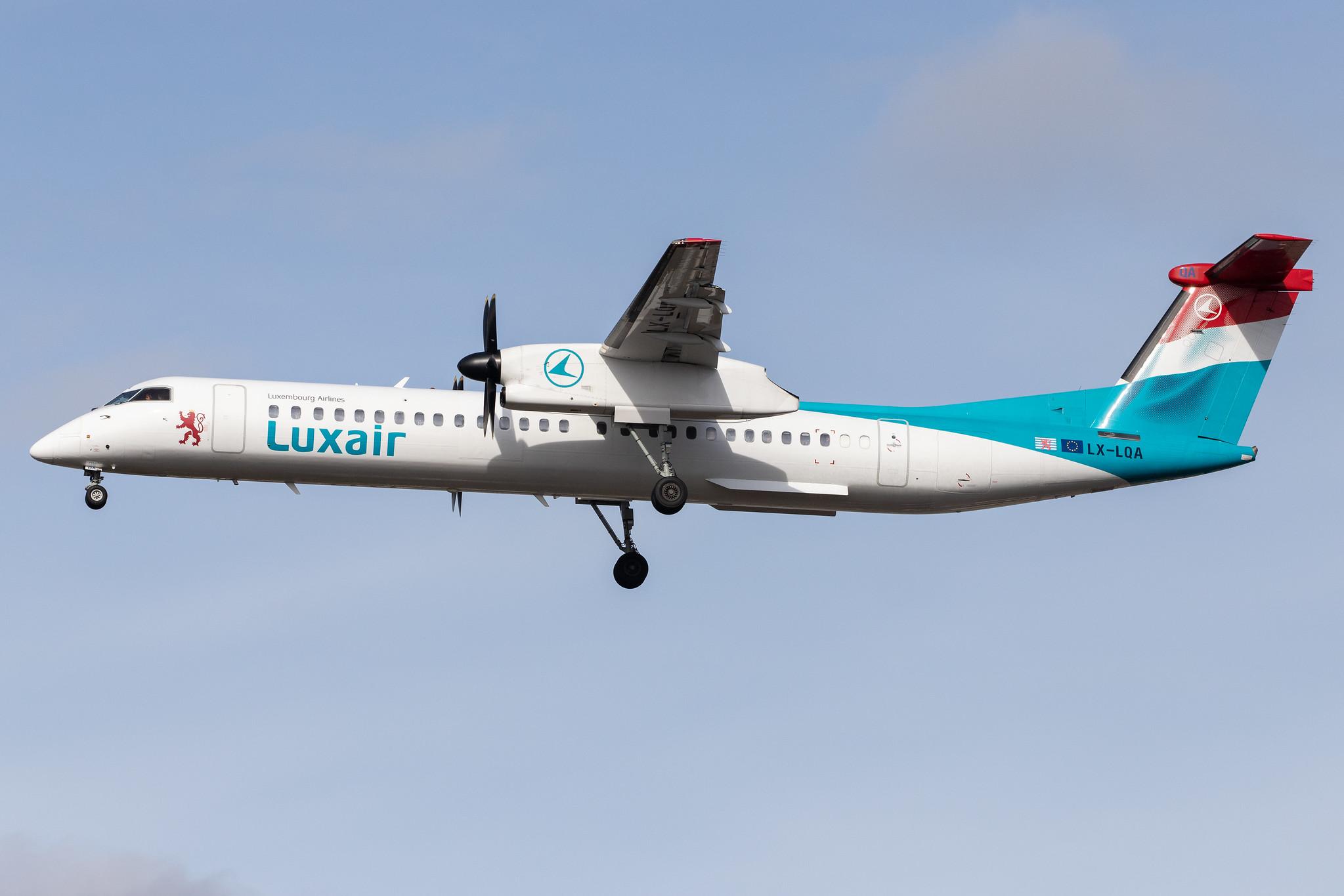 Flughafen Berlin Tegel (TXL): Luxair (LG / LGL) |  De Havilland Canada Dash 8-400 DH8D | LX-LQA | MSN 4468