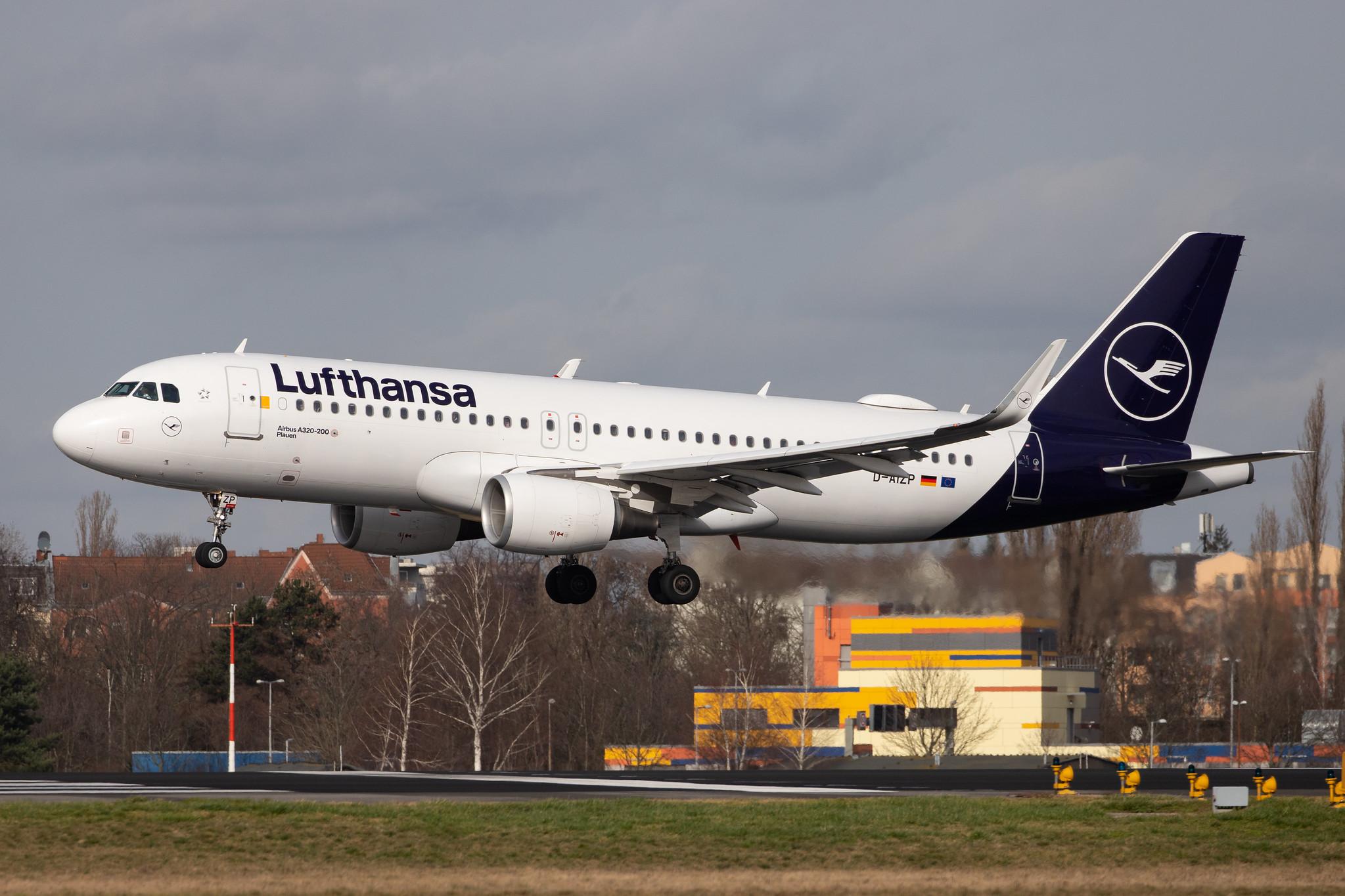 Flughafen Berlin Tegel (TXL): Lufthansa (LH / DLH) |  Airbus A320-214 A320 | D-AIZP | MSN 5487