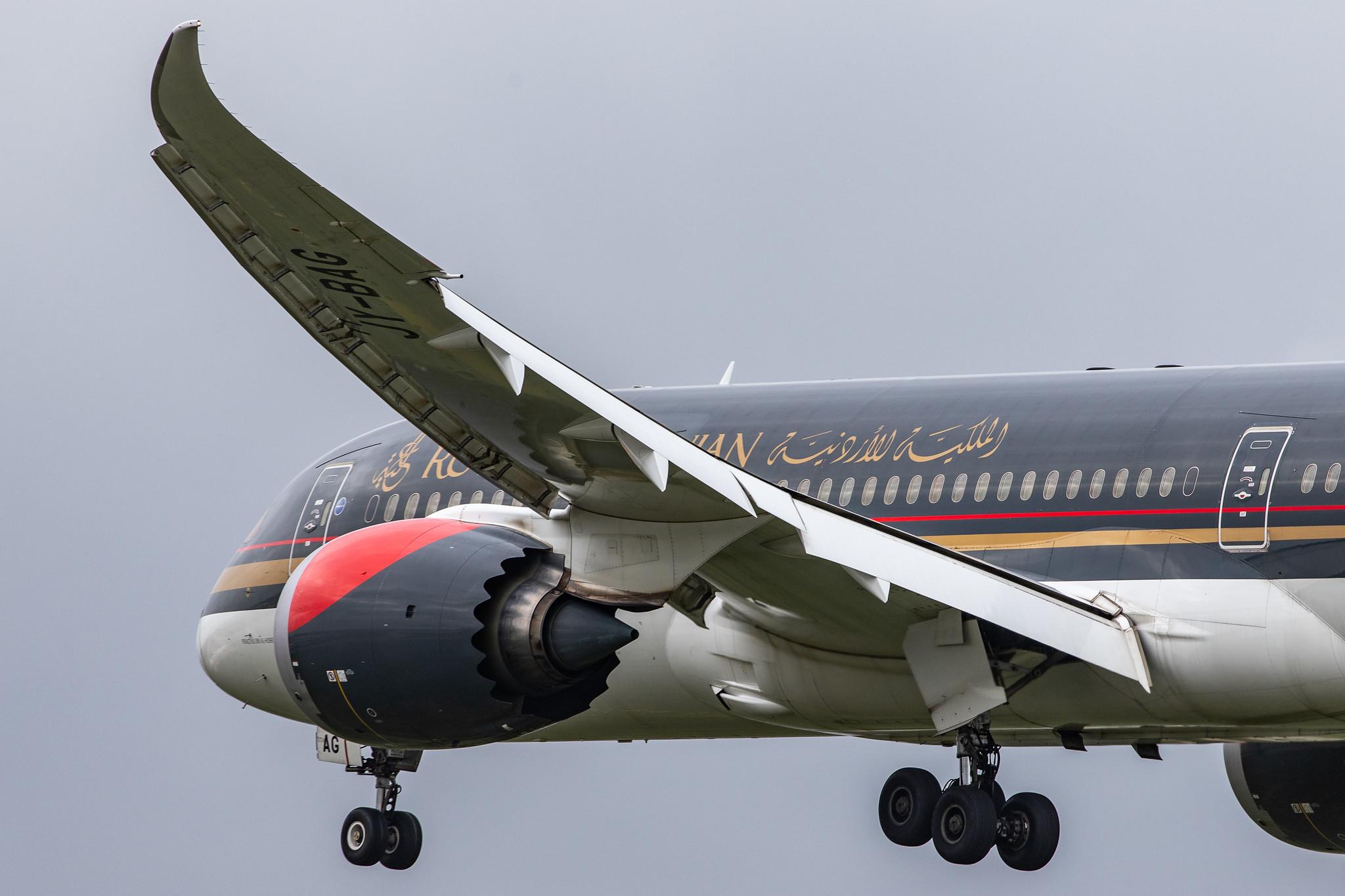 London Heathrow Airport: Royal Jordanian (RJ / RJA) |  Boeing 787-8 Dreamliner B788 | JY-BAG | MSN 37984