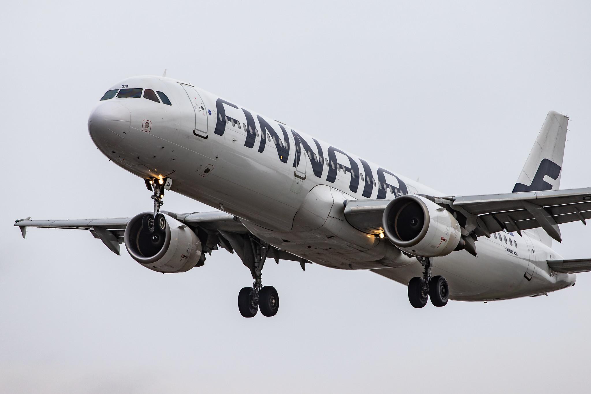 London Heathrow Airport: Finnair (AY / FIN) |  Airbus A321-211 A321 | OH-LZB | MSN 0961