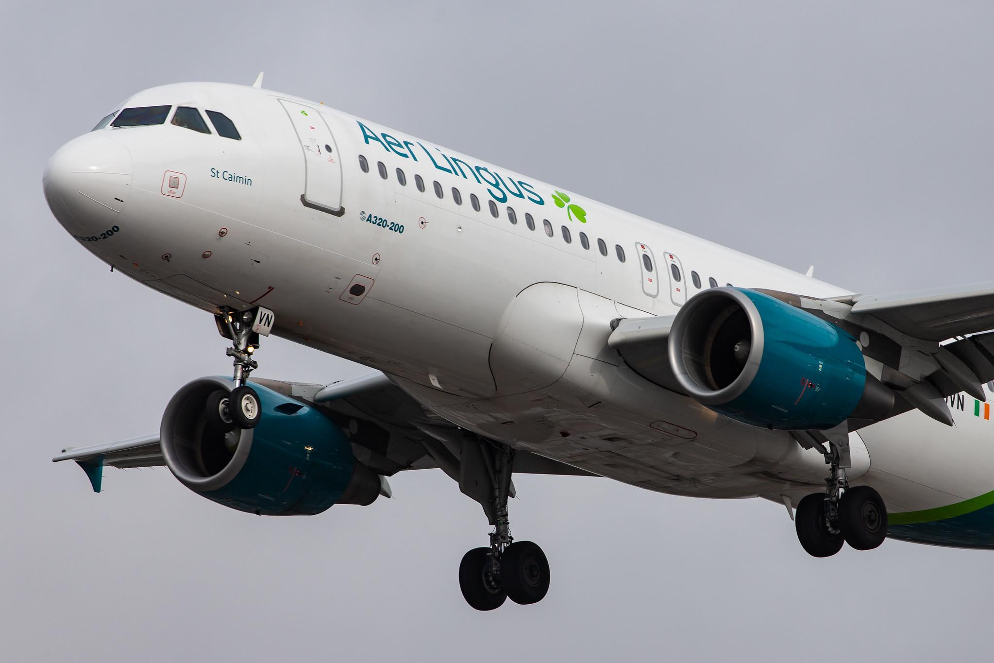 London Heathrow Airport: Aer Lingus (EI / EIN) |  Airbus A320-214 A320 | EI-DVN | MSN 4715