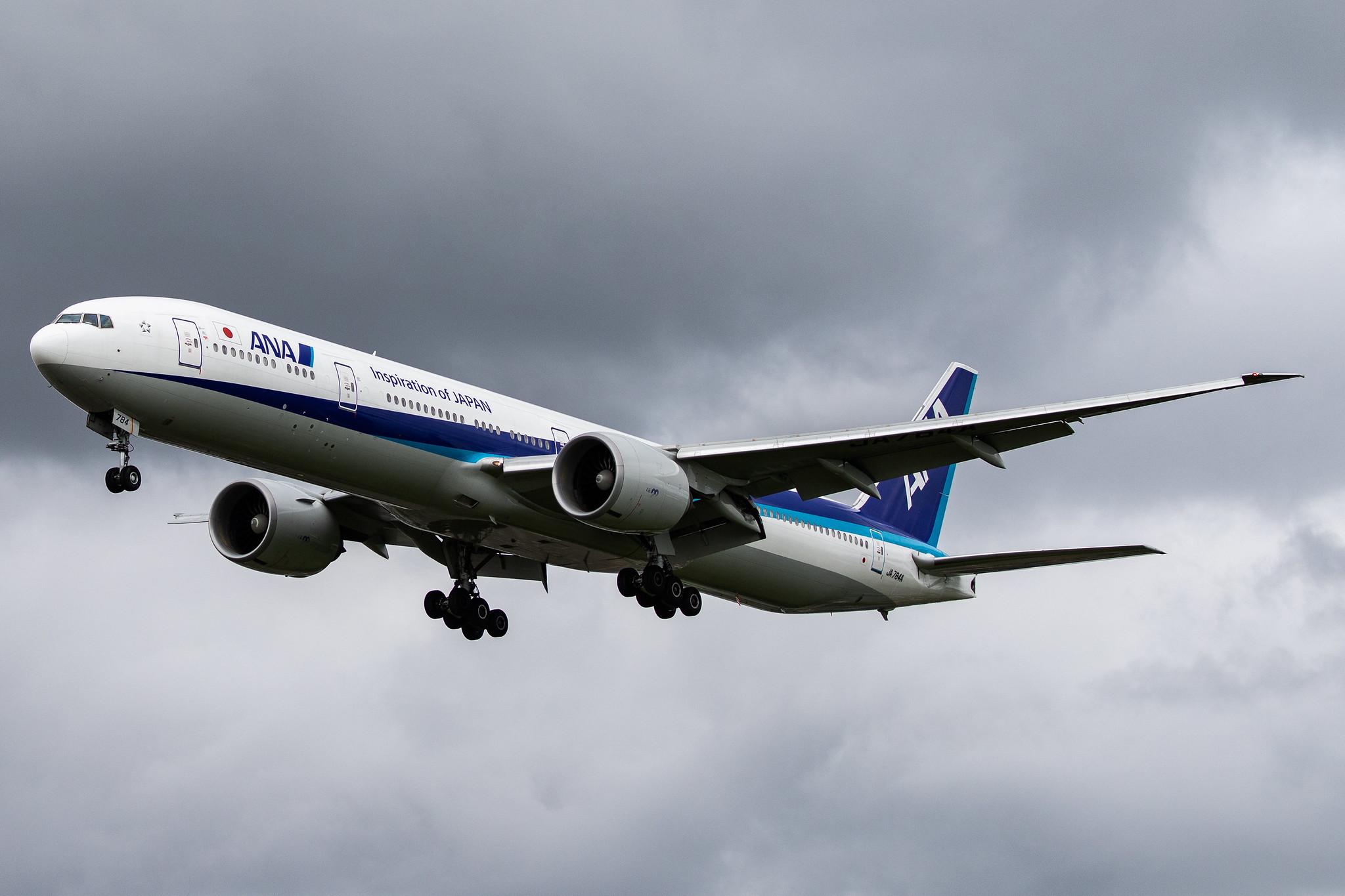 London Heathrow Airport: All Nippon Airways (NH / ANA) |  Boeing 777-381(ER) B77W | JA784A | MSN 37950