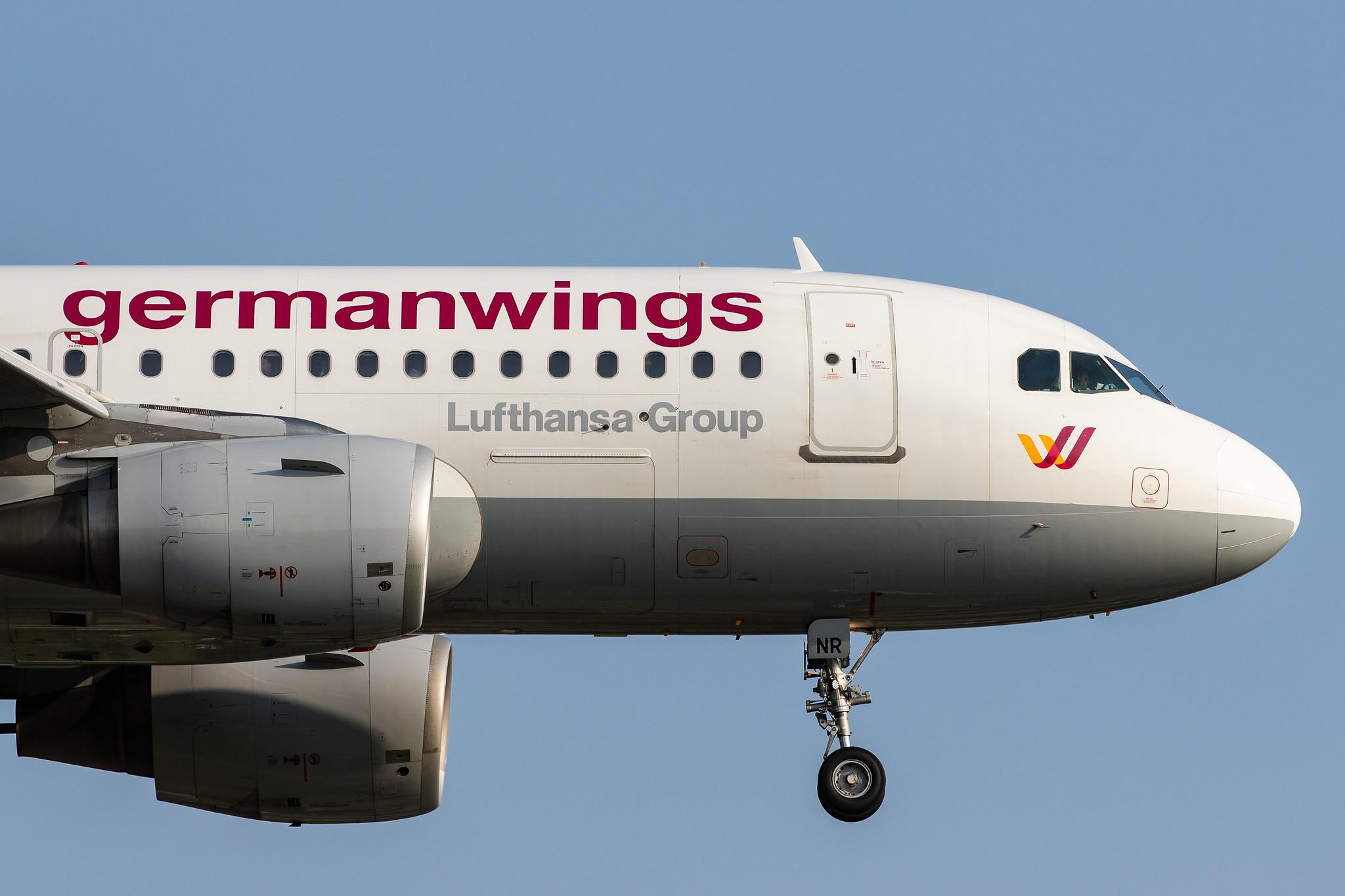 Hamburg Airport: Eurowings (EW / EWG) | Operator: Germanwings |  Airbus A319-112 A319 | D-AKNR | MSN 1209