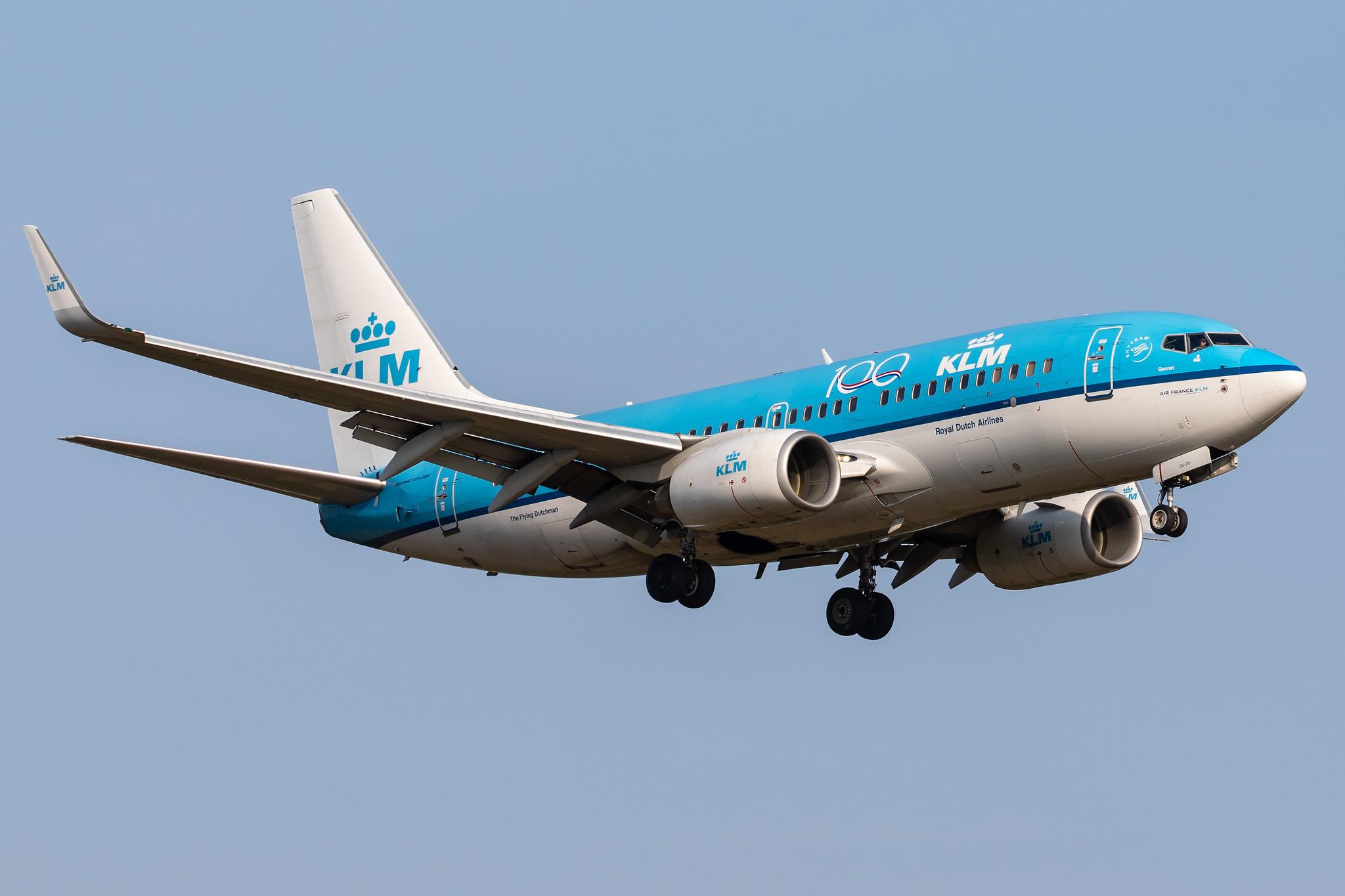 Hamburg Airport: KLM (KL / KLM) |  Boeing 737-7K2 B737 | PH-BGN | MSN 38125