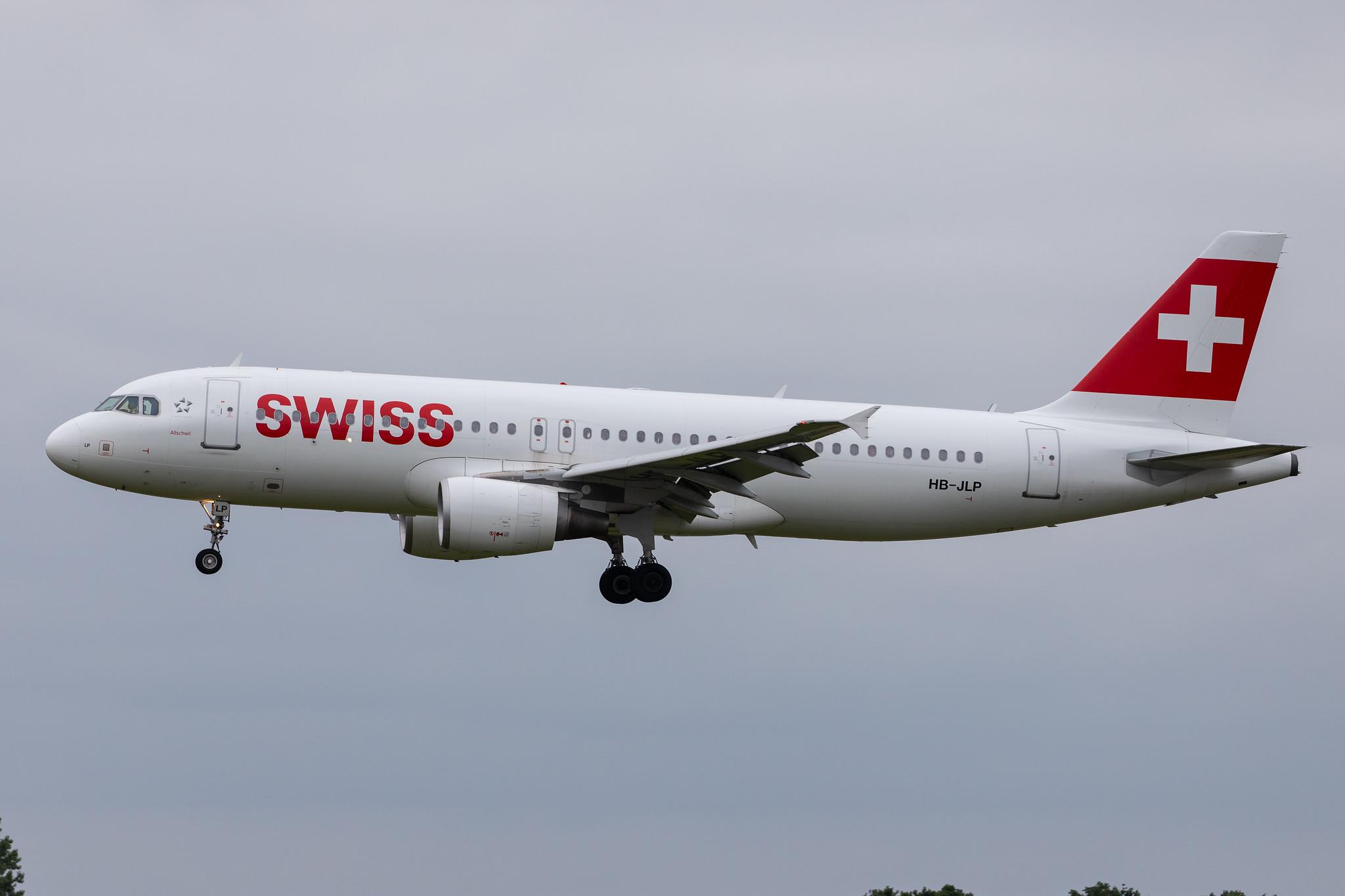 Hamburg Airport: Swiss (LX / SWR) |  Airbus A320-214 A320 | HB-JLP | MSN 4618