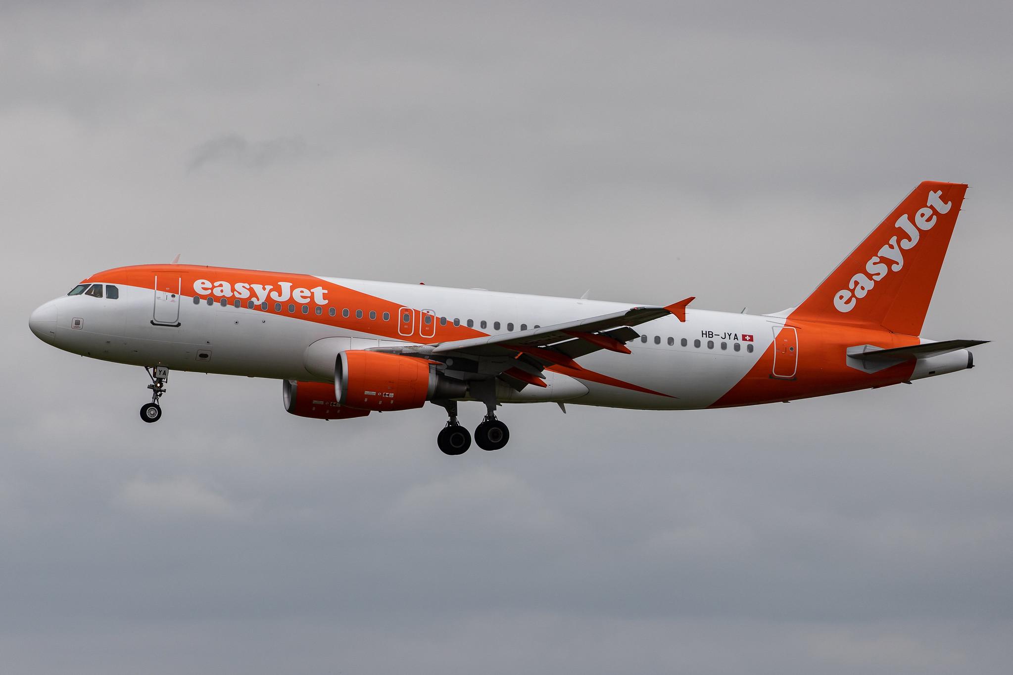 Hamburg Airport: easyJet (U2 / EZY) | Operator: easyJet Switzerland |  Airbus A320-214 A320 | HB-JYA | MSN 4250