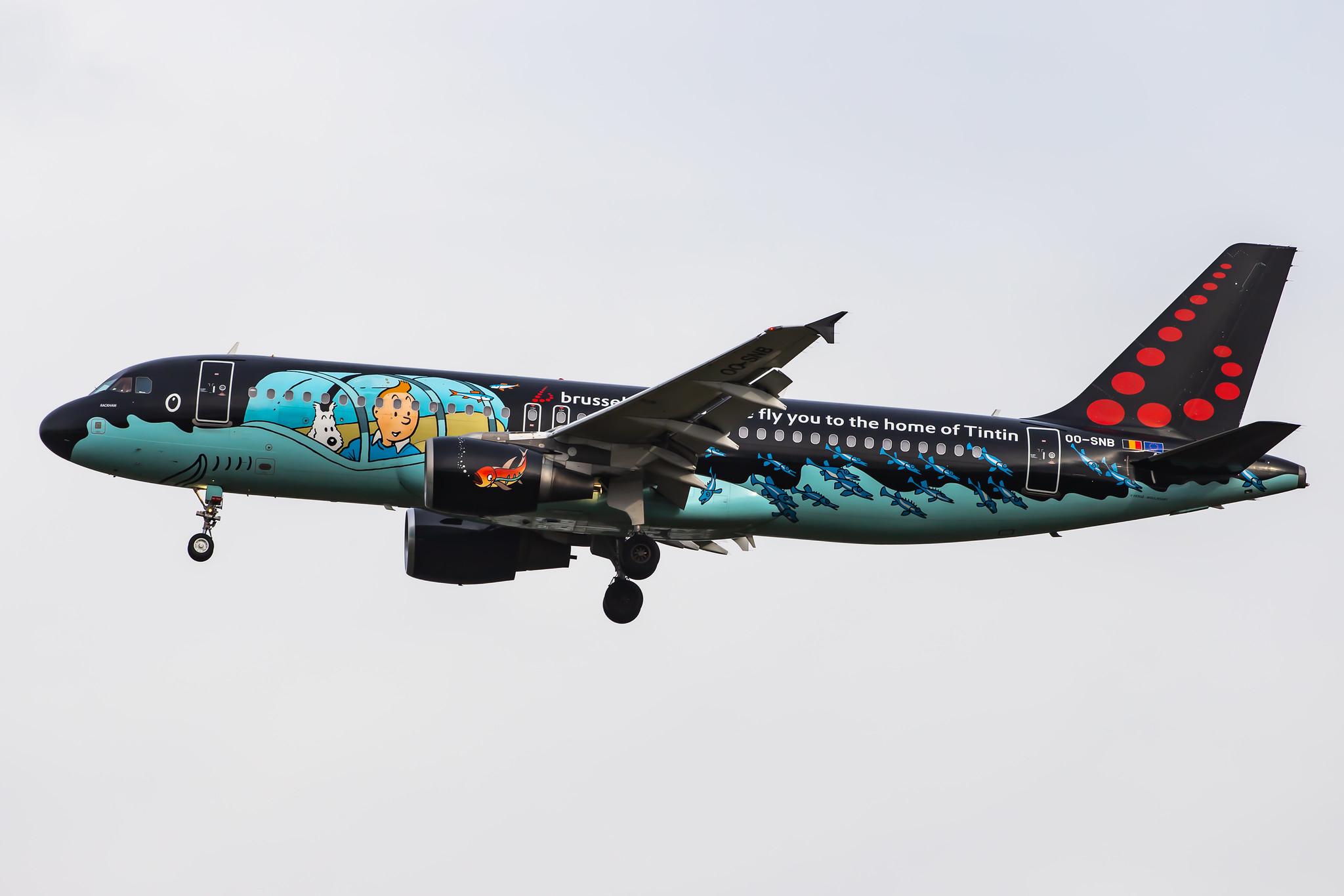 London Heathrow Airport: Brussels Airlines (SN / BEL) |  Livery: Tintin comics Livery |  Airbus A320-214 A320 | OO-SNB | MSN 1493