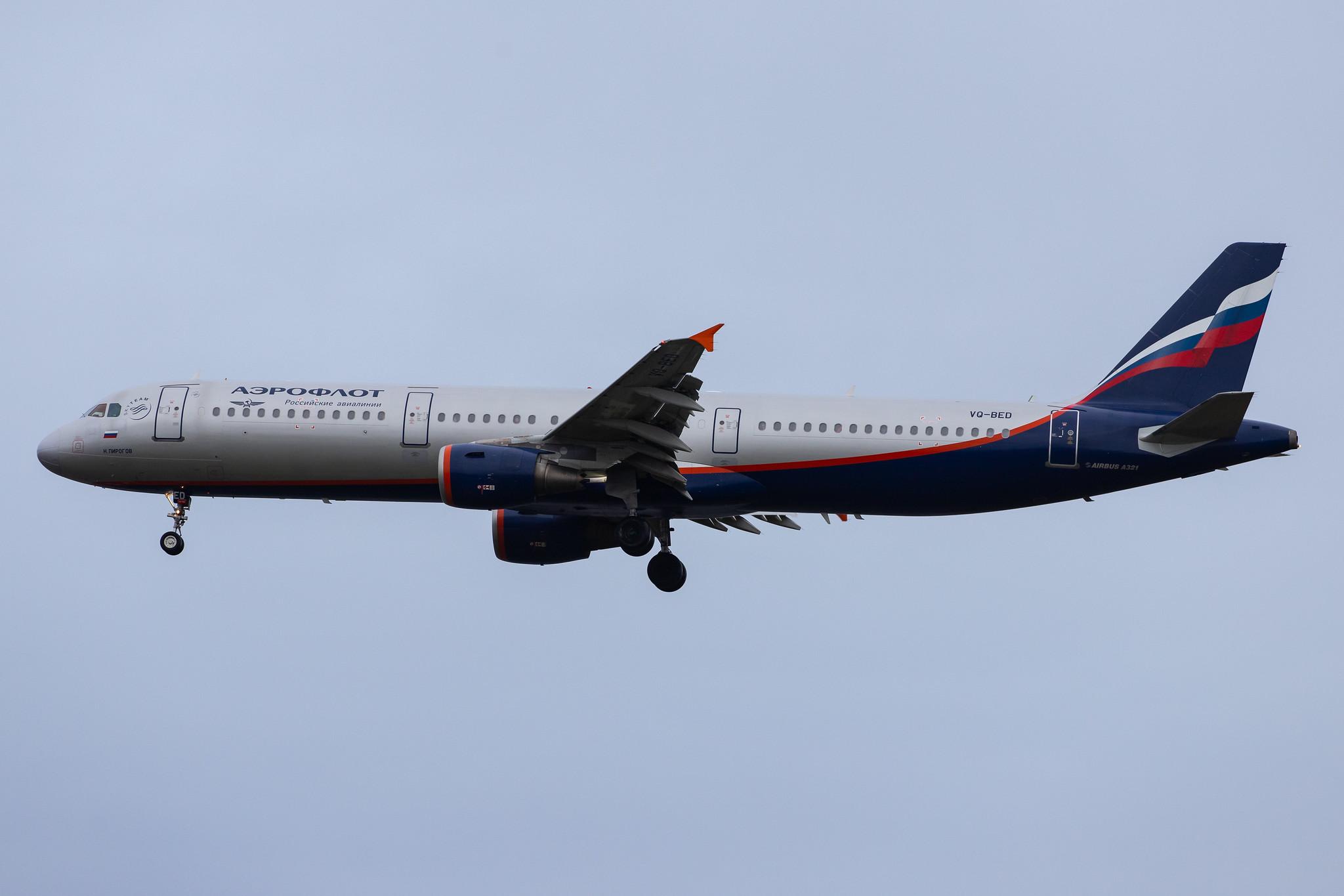 London Heathrow Airport: Aeroflot (SU / AFL) |  Airbus A321-211 A321 | VQ-BED | MSN 4074