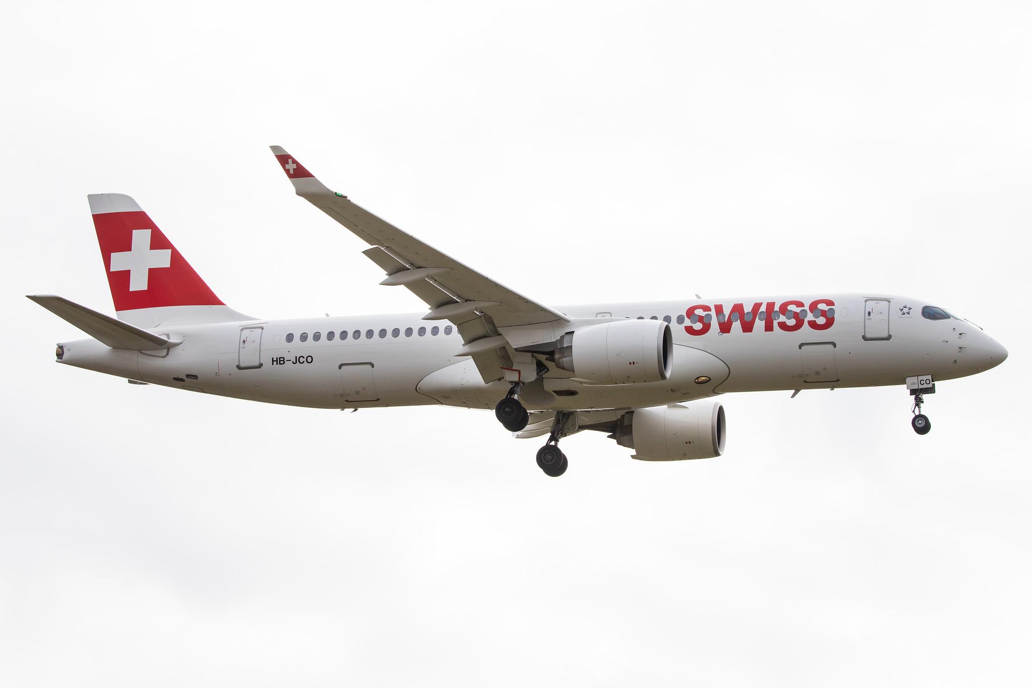 Flughafen Berlin Tegel (TXL): Swiss (LX / SWR) |  Airbus A220-300 BCS3 | HB-JCO | MSN 55033