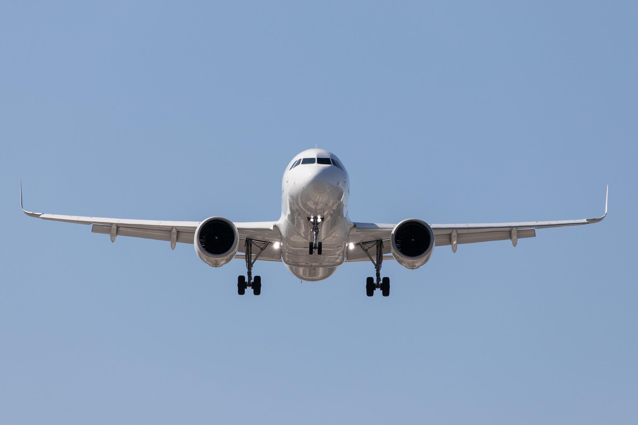 Frankfurt Airport: Lufthansa (LH / DLH) |  Airbus A320-271N A20N | D-AINU | MSN 8728