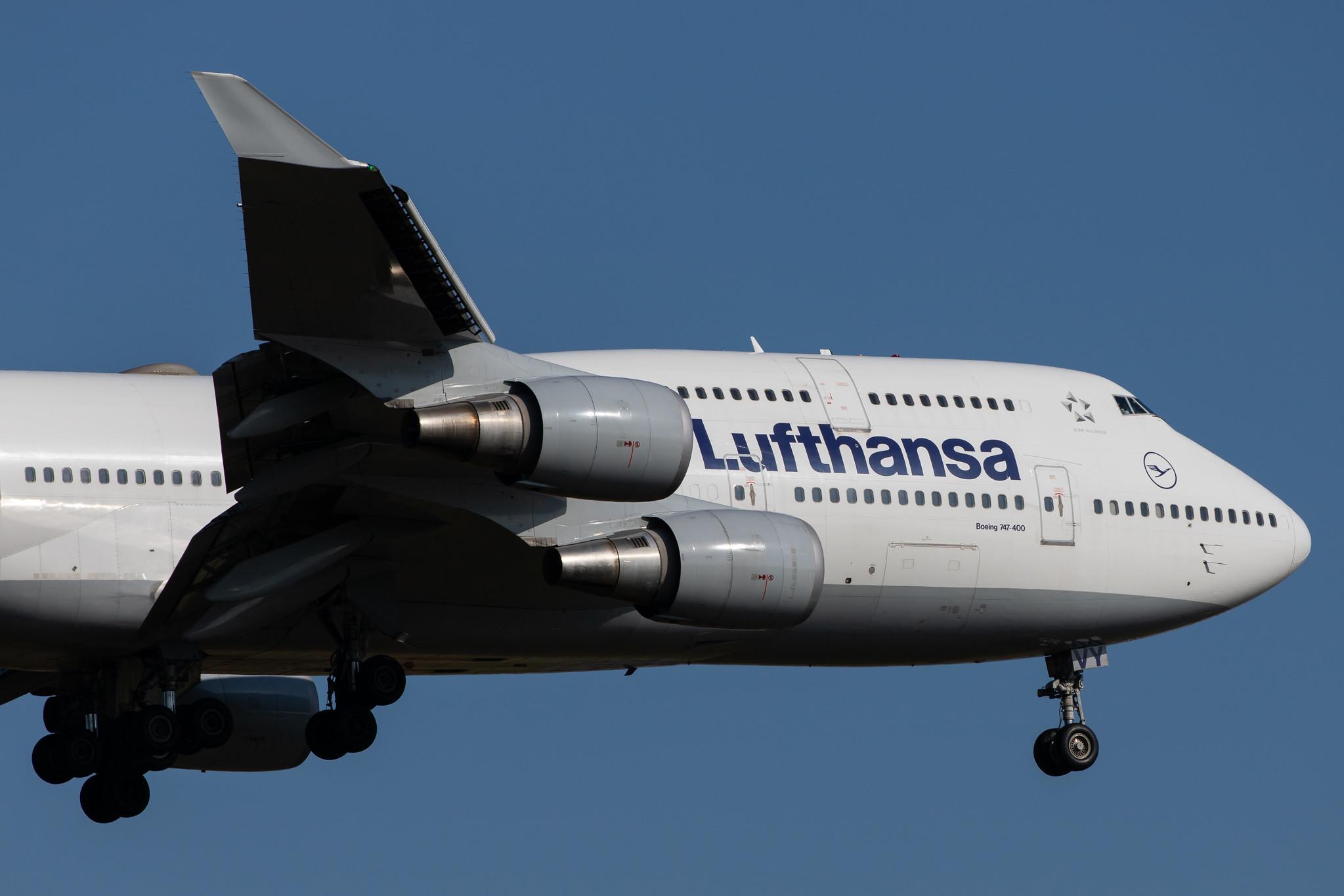 Frankfurt Airport: Lufthansa (LH / DLH) |  Boeing 747-430 B744 | D-ABVY | MSN 29869