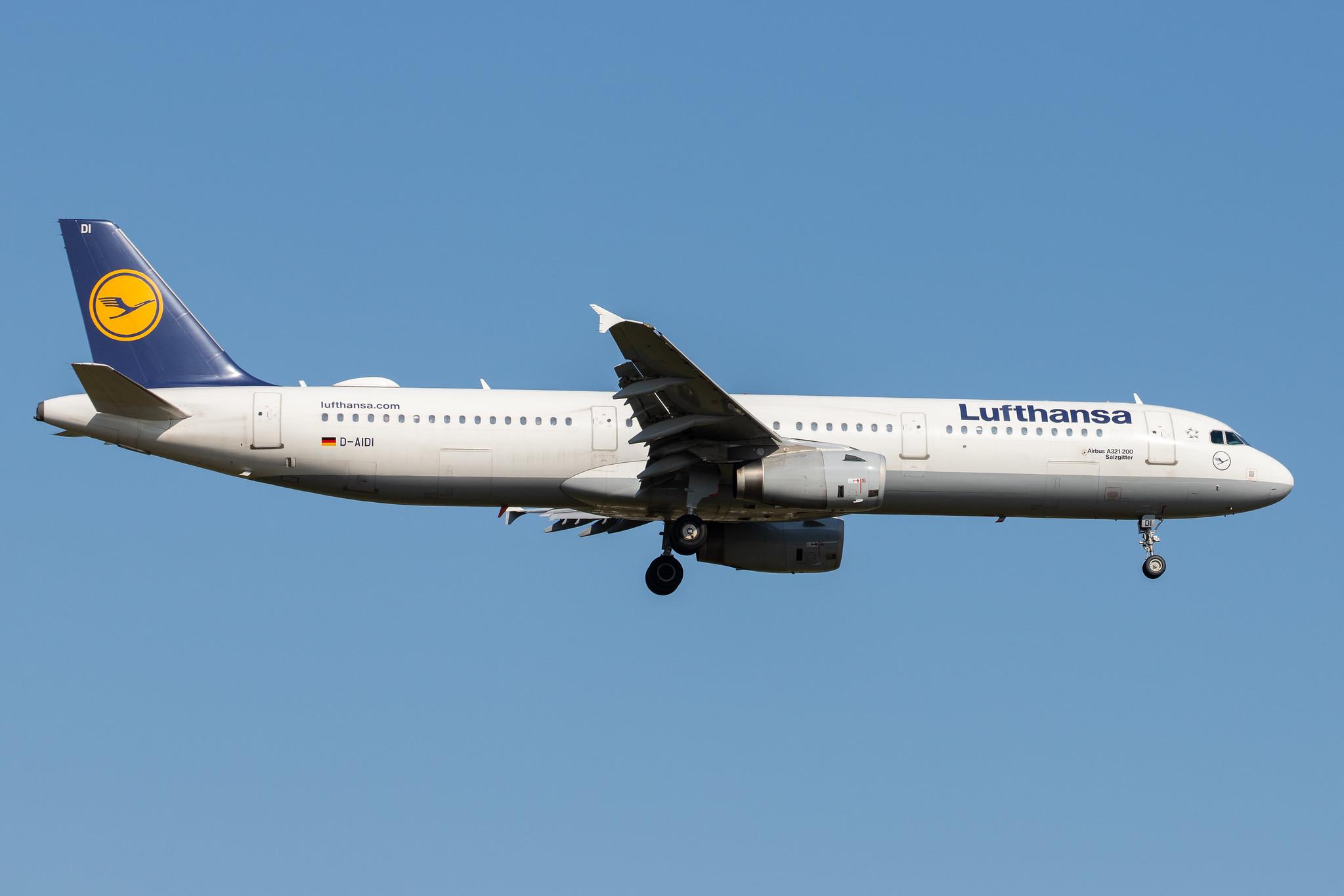 Frankfurt Airport: Lufthansa (LH / DLH) |  Airbus A321-231 A321 | D-AIDI | MSN 4753