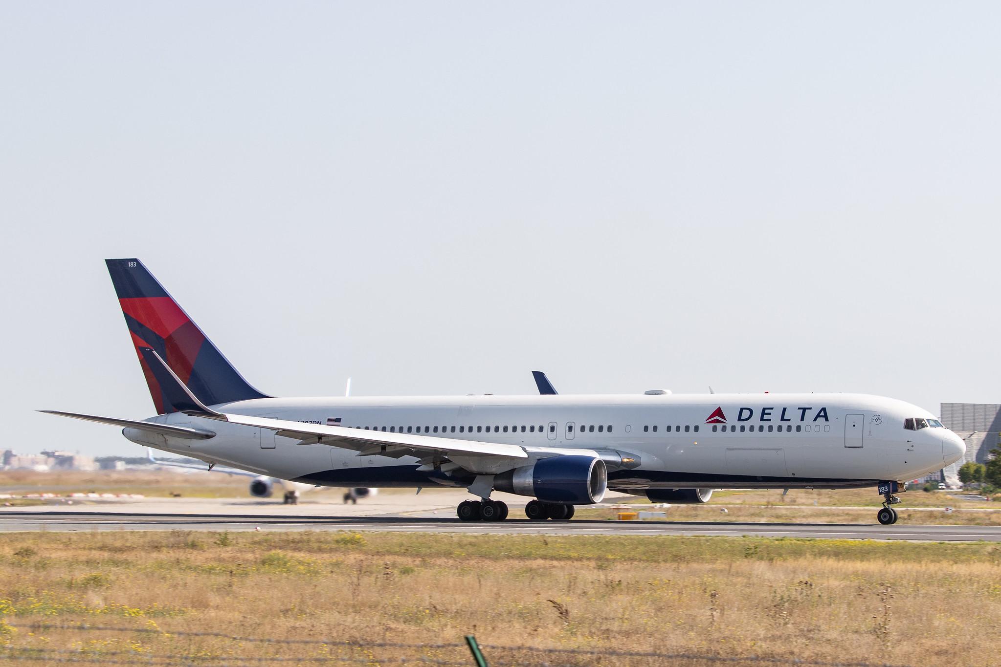 Frankfurt Airport: Delta Air Lines (DL / DAL) |  Boeing 767-332(ER) B763 | N183DN | MSN 27110