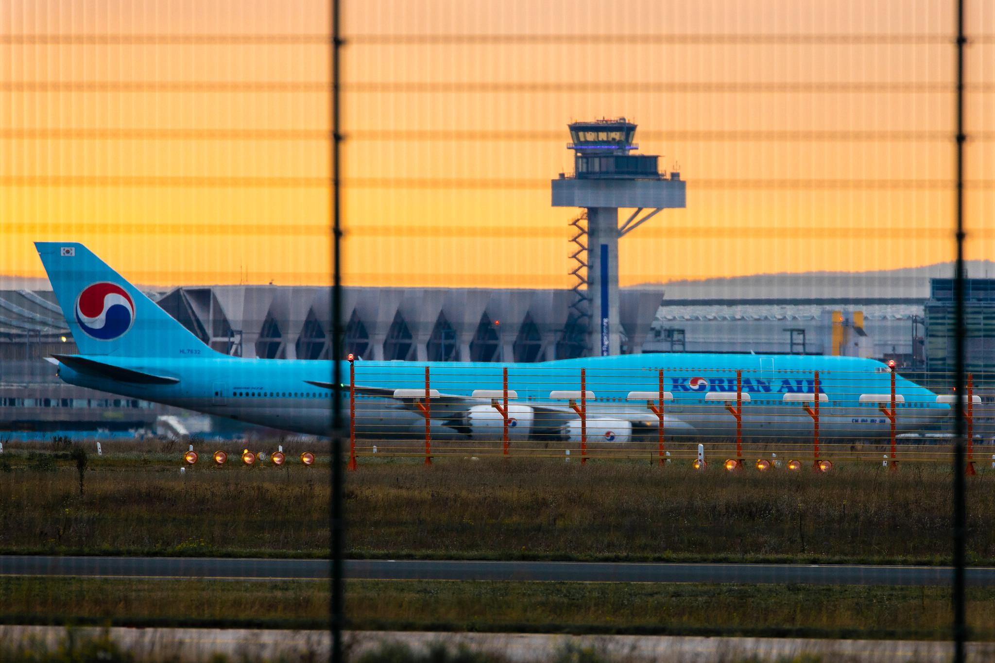 Frankfurt Airport: Korean Air (KE / KAL) |  Boeing 747-8B5 B748 | HL7632 | MSN 40907