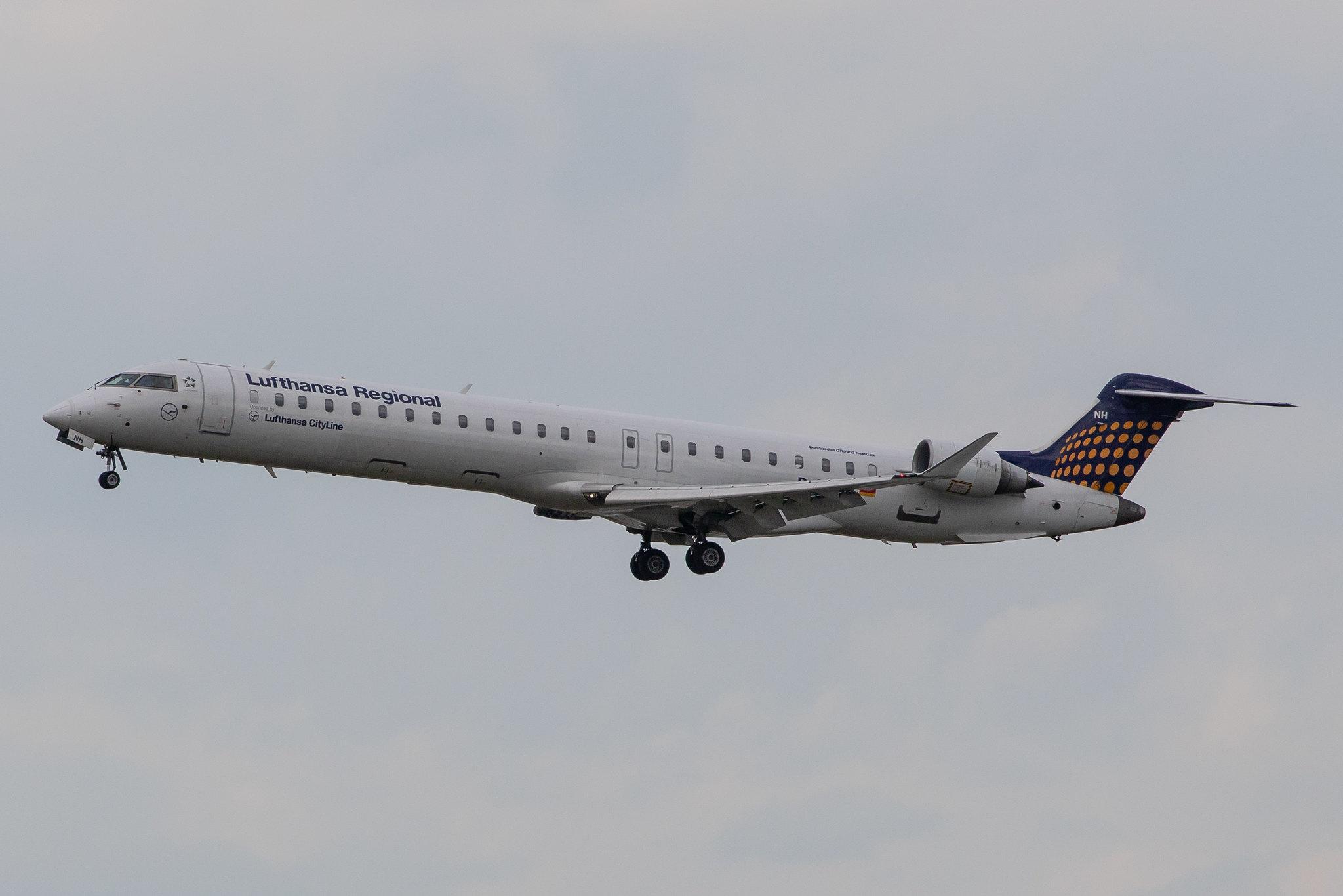 Frankfurt Airport: Lufthansa (LH / DLH) | Operator: Lufthansa CityLine |  Bombardier CRJ-900LR CRJ9 | D-ACNH | MSN 15247