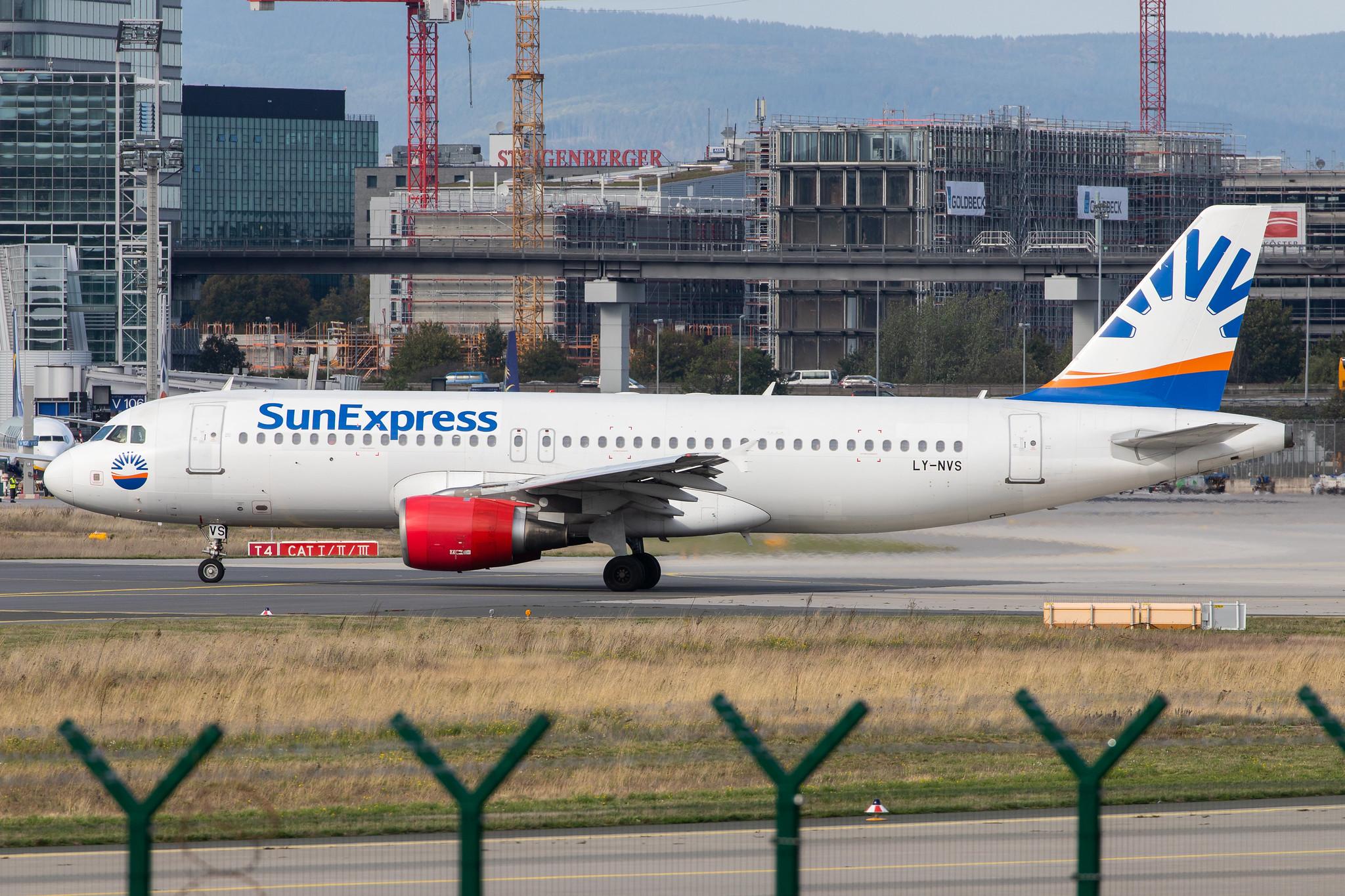 Frankfurt Airport: SunExpress (XQ / SXS) | Operator: Avion Express |  Airbus A320-214 A320 | LY-NVS | MSN 1757