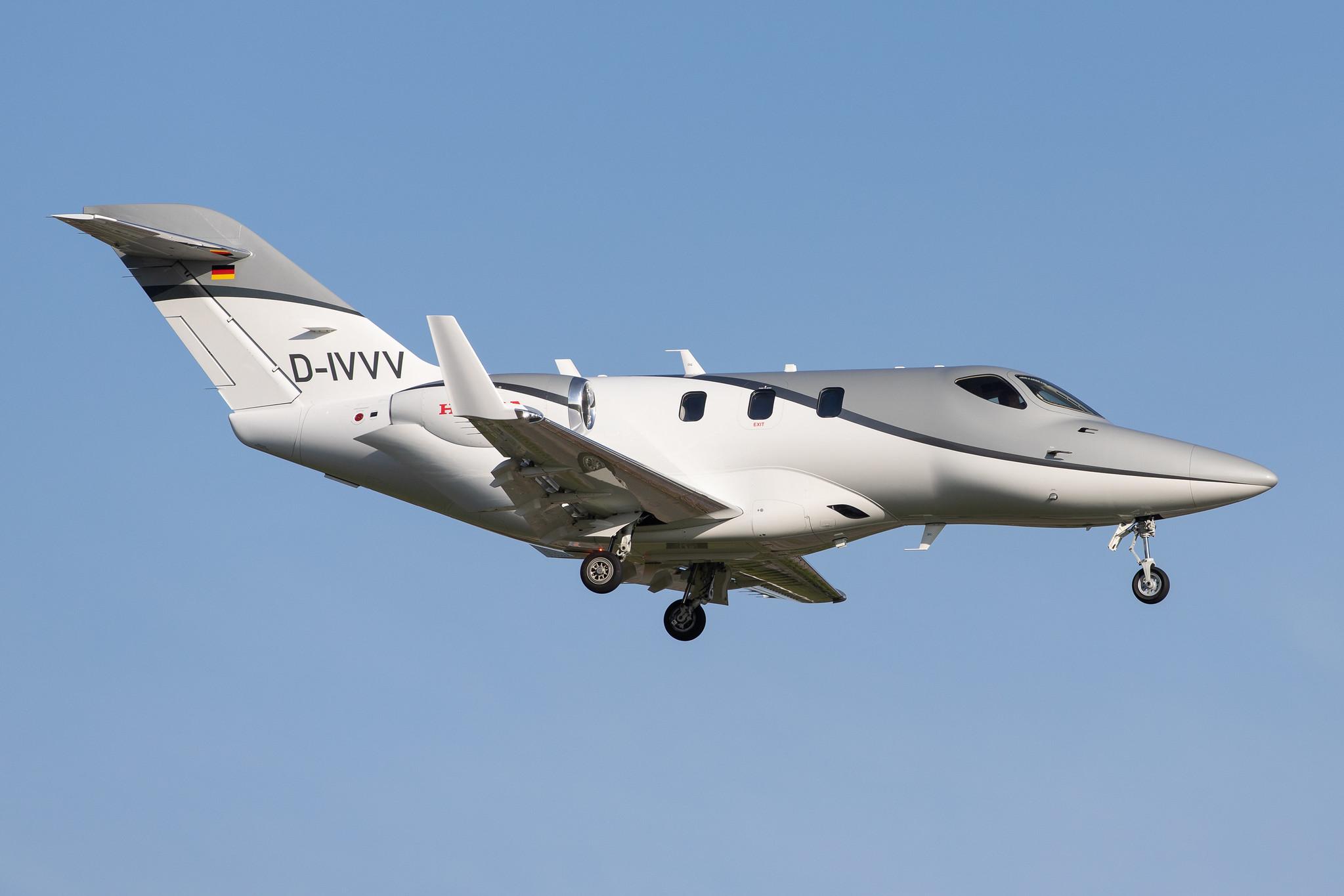 Hamburg Airport: Private owner |  Honda HA-420 HondaJet HDJT | D-IVVV | MSN 42000060