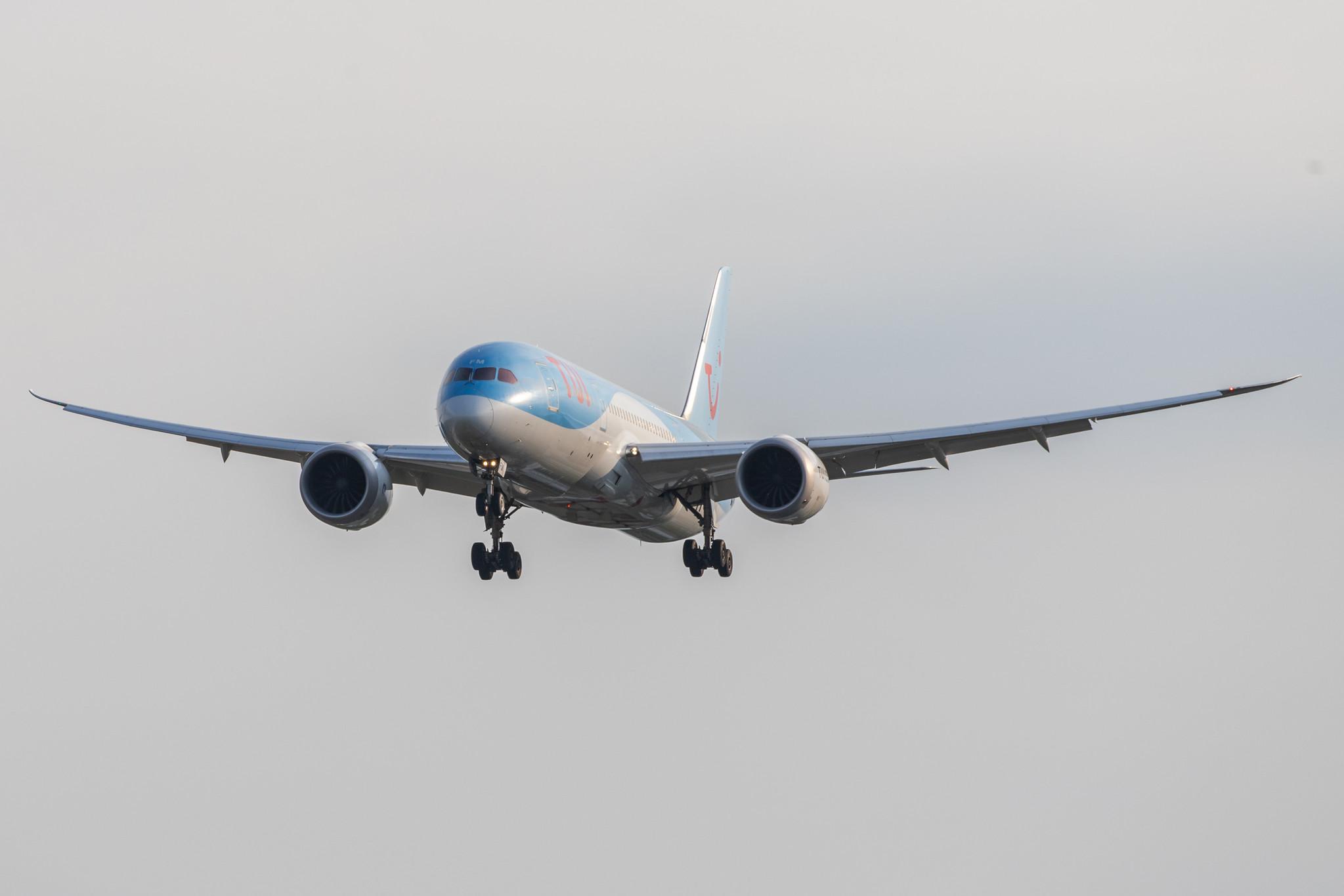 Hamburg Airport: TUI (X3 / TUI) | Operator: TUI fly Netherlands |  Boeing 787-8 Dreamliner B788 | PH-TFM | MSN 36429