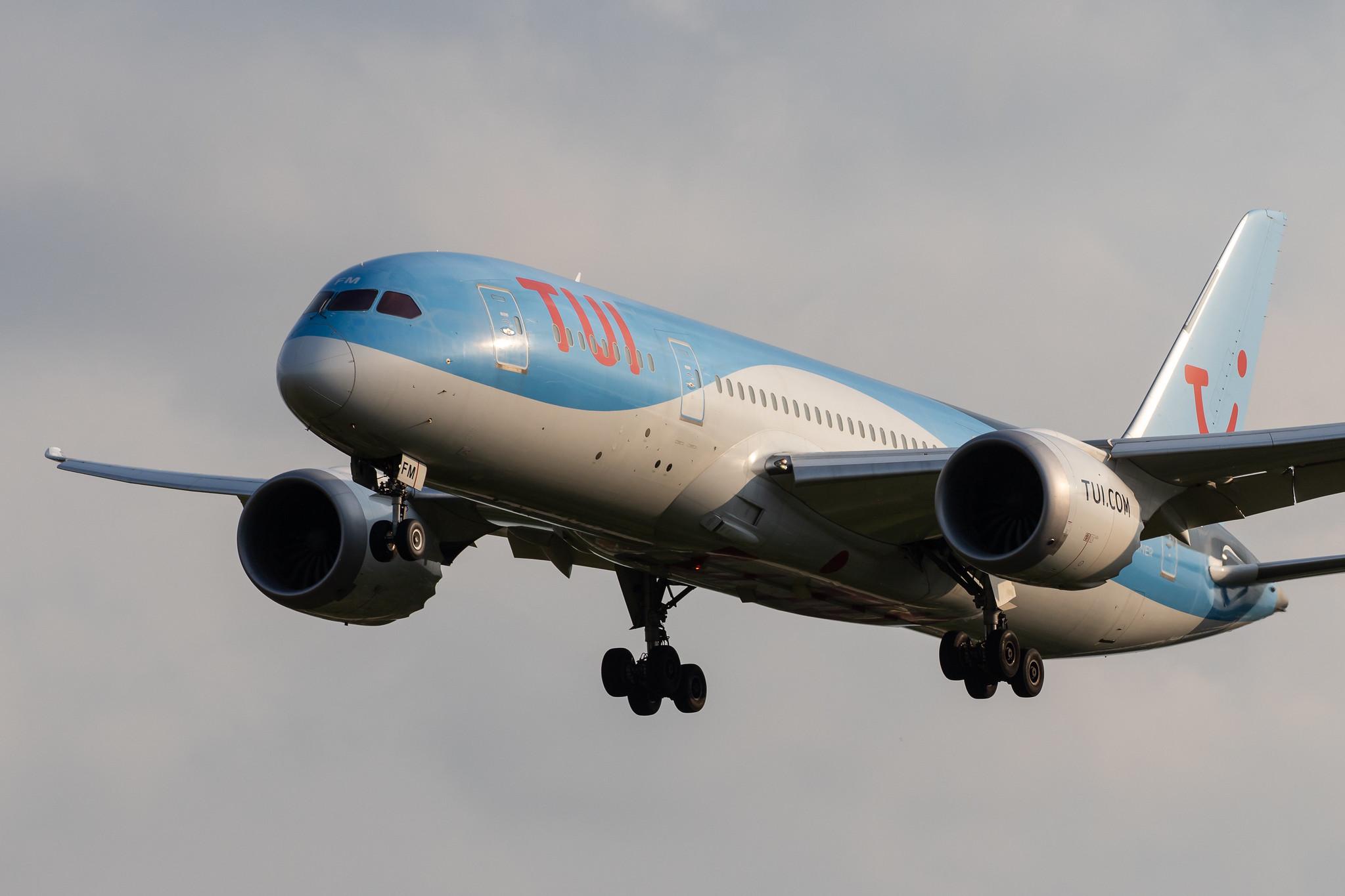 Hamburg Airport: TUI (X3 / TUI) | Operator: TUI fly Netherlands |  Boeing 787-8 Dreamliner B788 | PH-TFM | MSN 36429