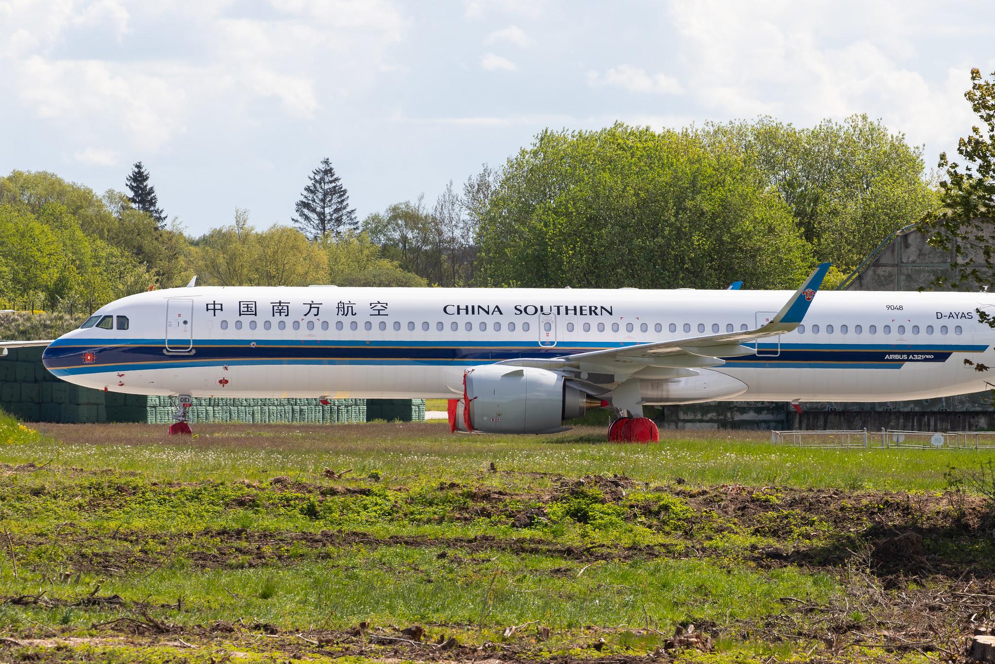 Flughafen Rostock-Laage: China Southern Airlines (CZ / CSN) | Airbus A321-253NX A21N | D-AYAS | MSN 9048